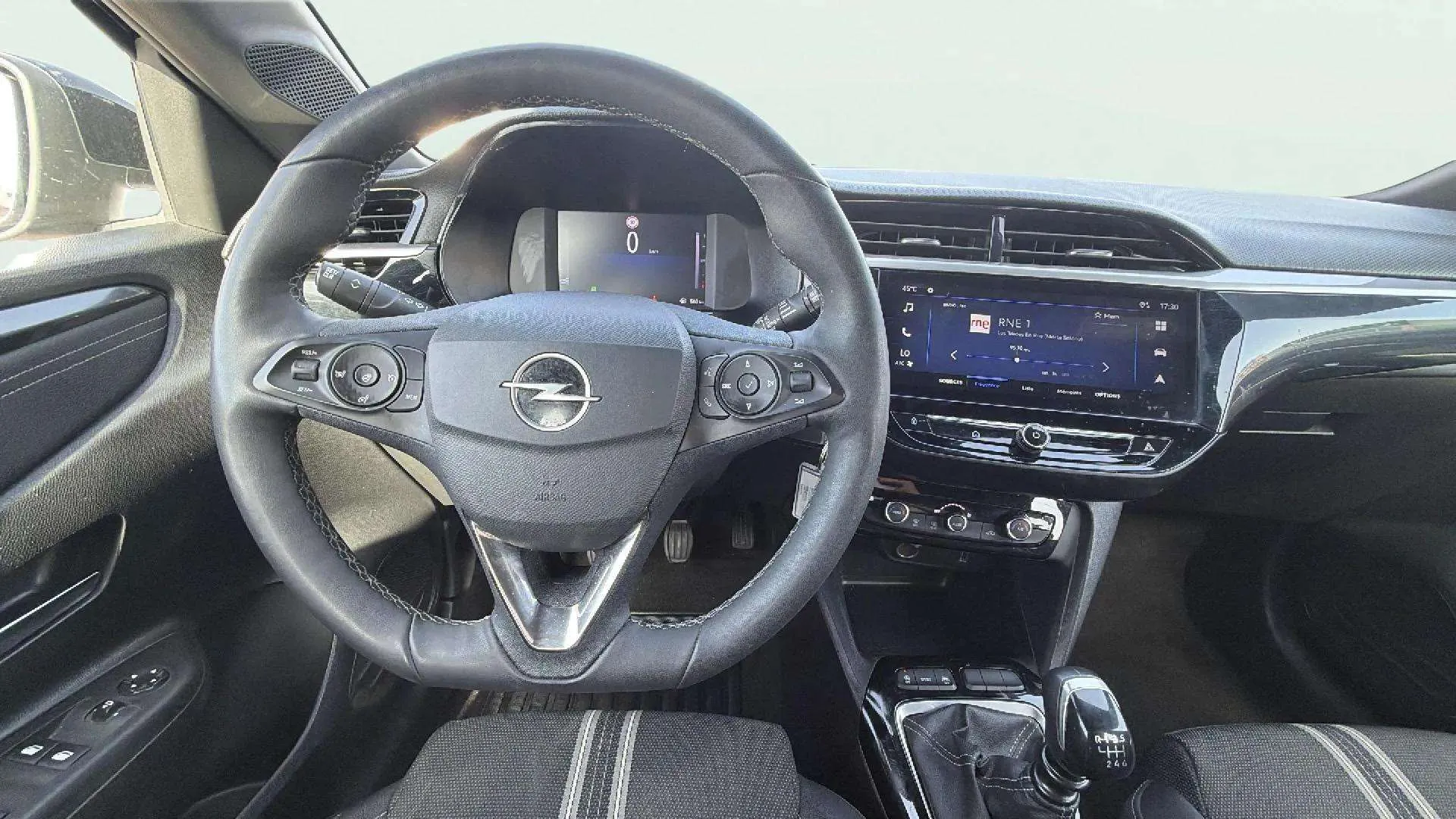 Opel Corsa 1.2T XHL GS - foto 11