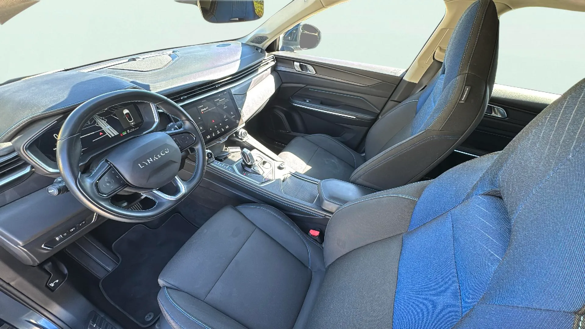 Lynk & Co 01 1.5 PHEV - foto 9