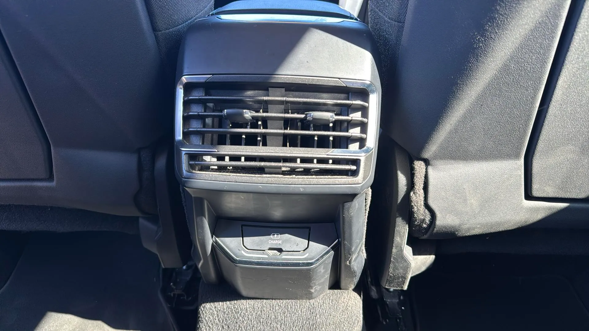 Lynk & Co 01 1.5 PHEV - foto 22