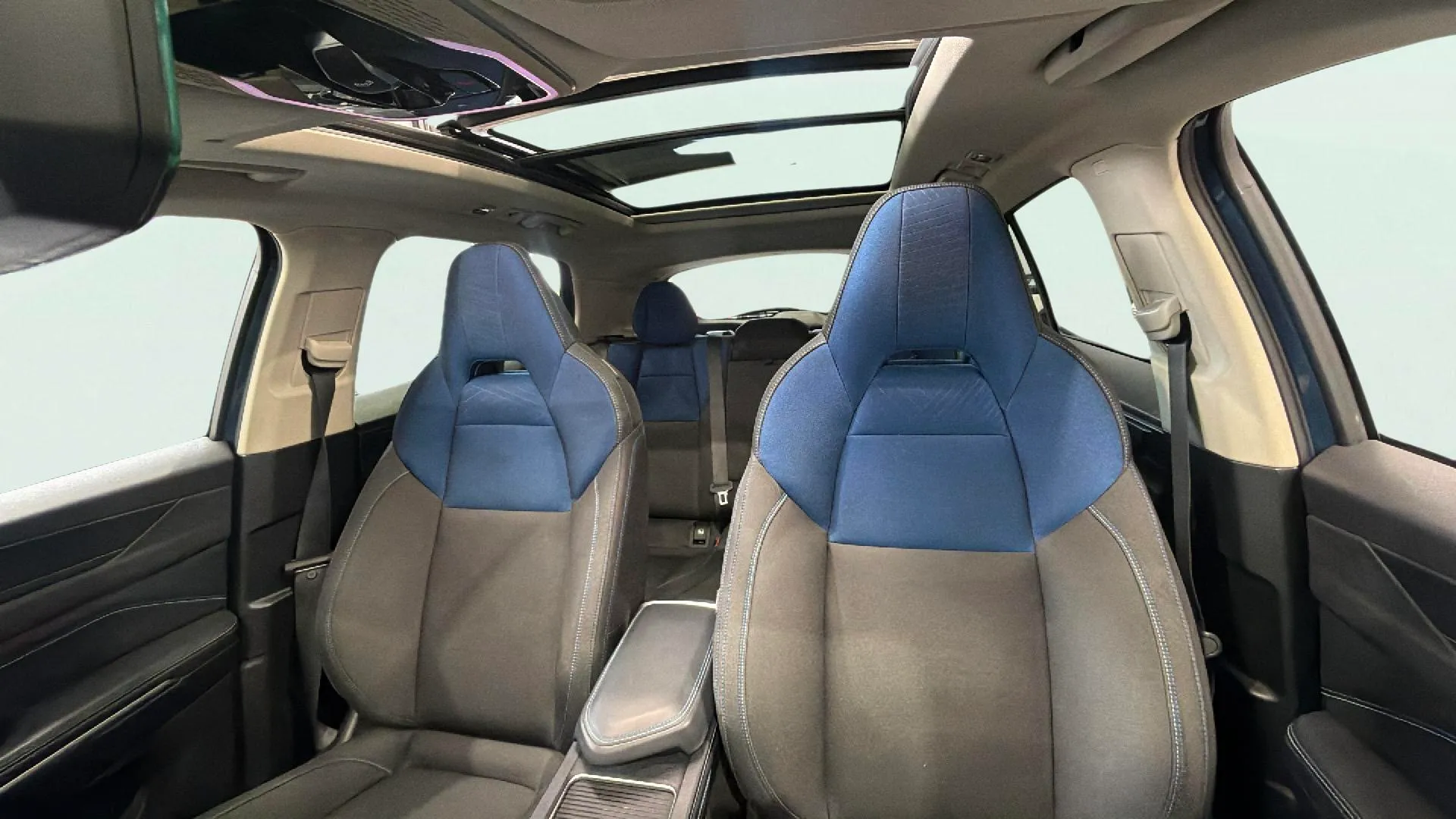 Lynk & Co 01 1.5 PHEV - foto 11