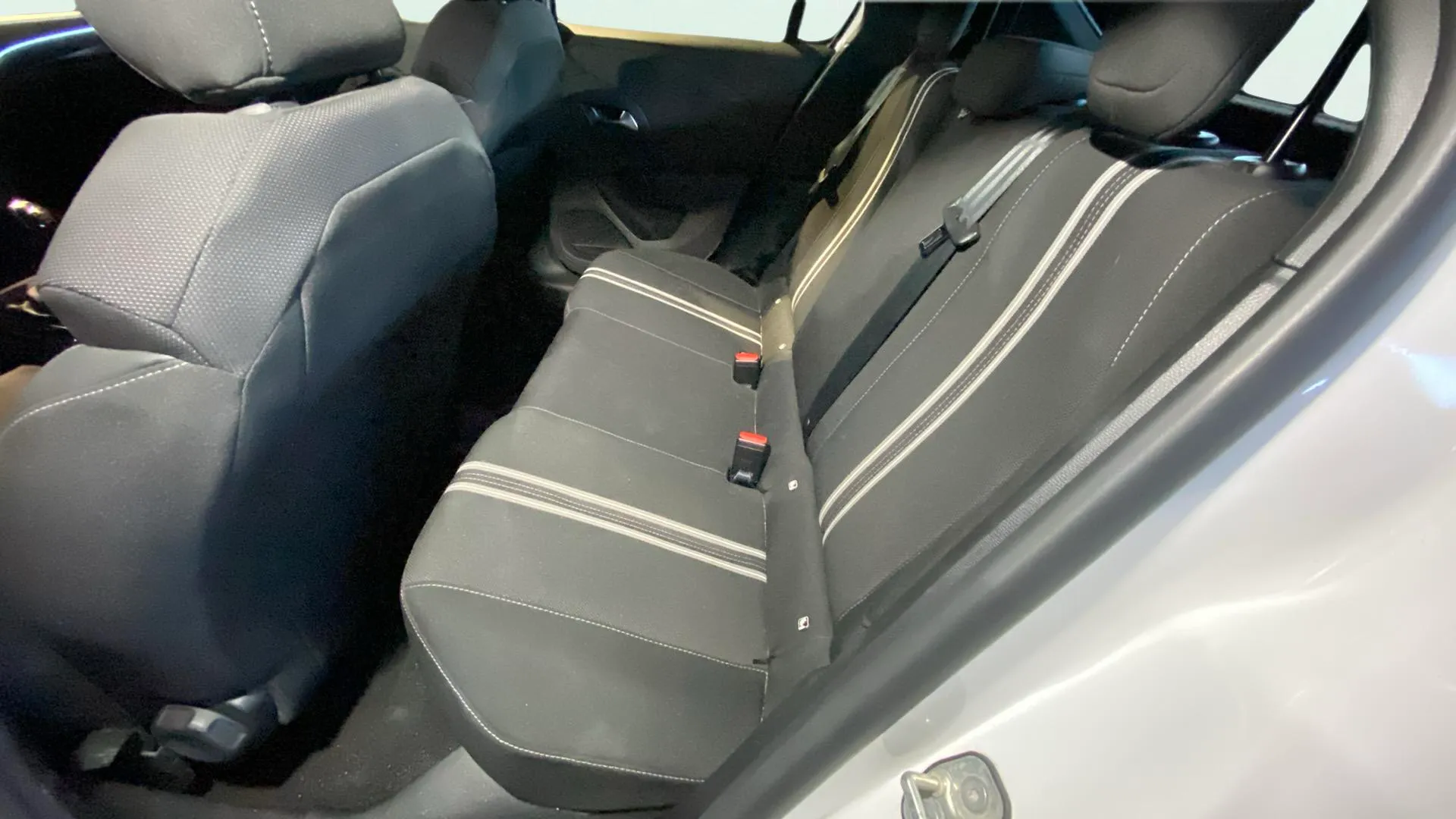Opel Corsa 1.2T XHL GS - foto 39