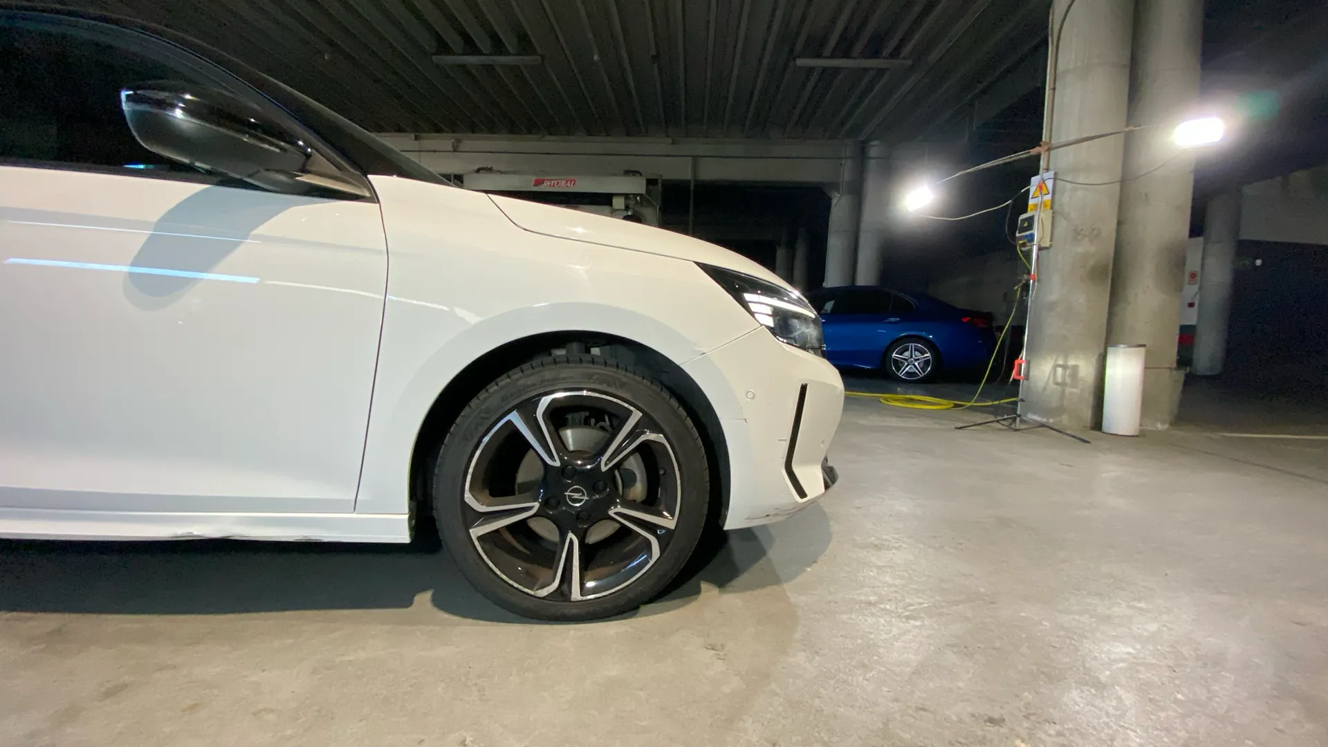 Opel Corsa 1.2T XHL GS - foto 21