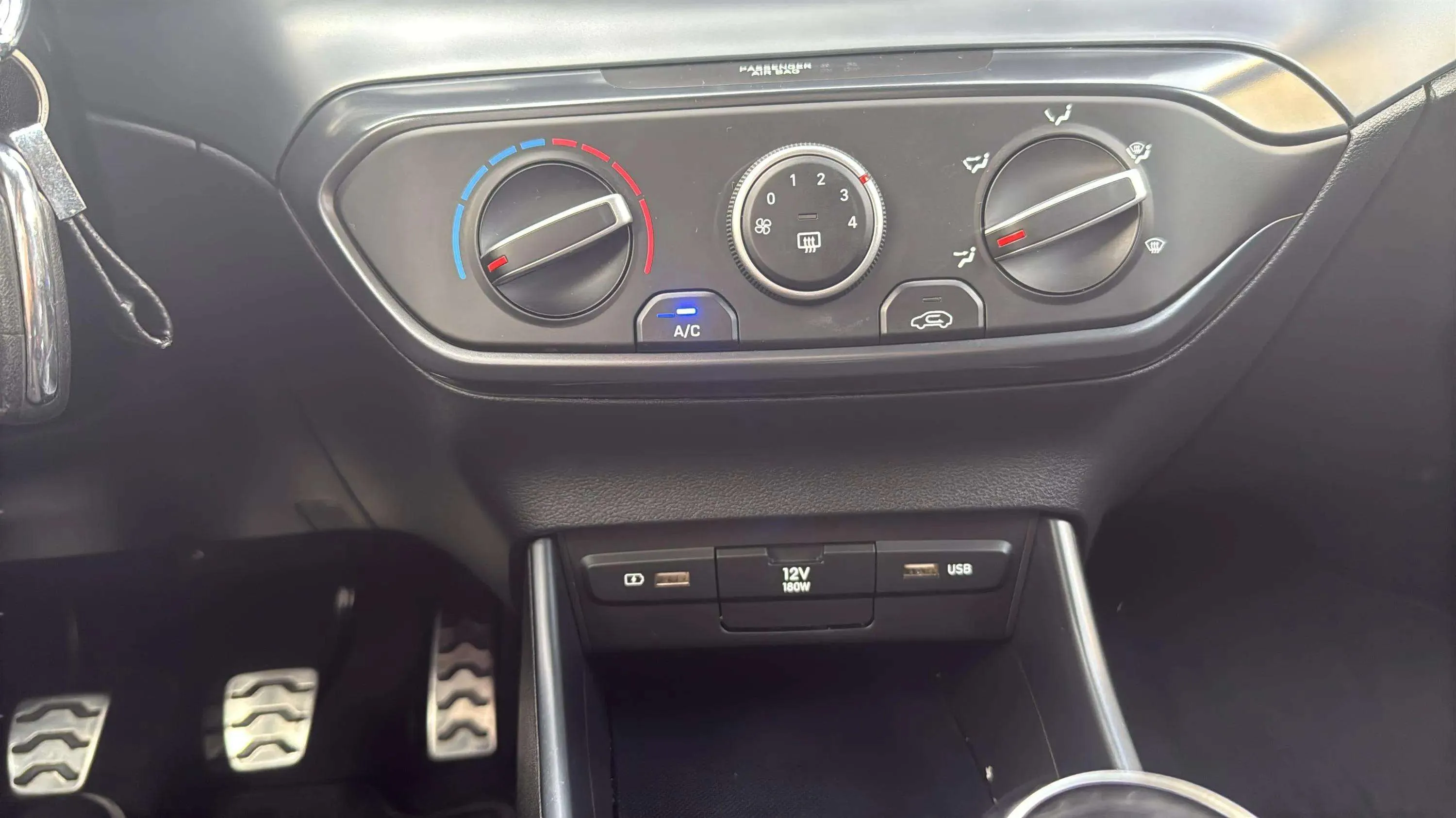 Hyundai i20 1.2 MPI N Line 30 Aniversario - foto 25