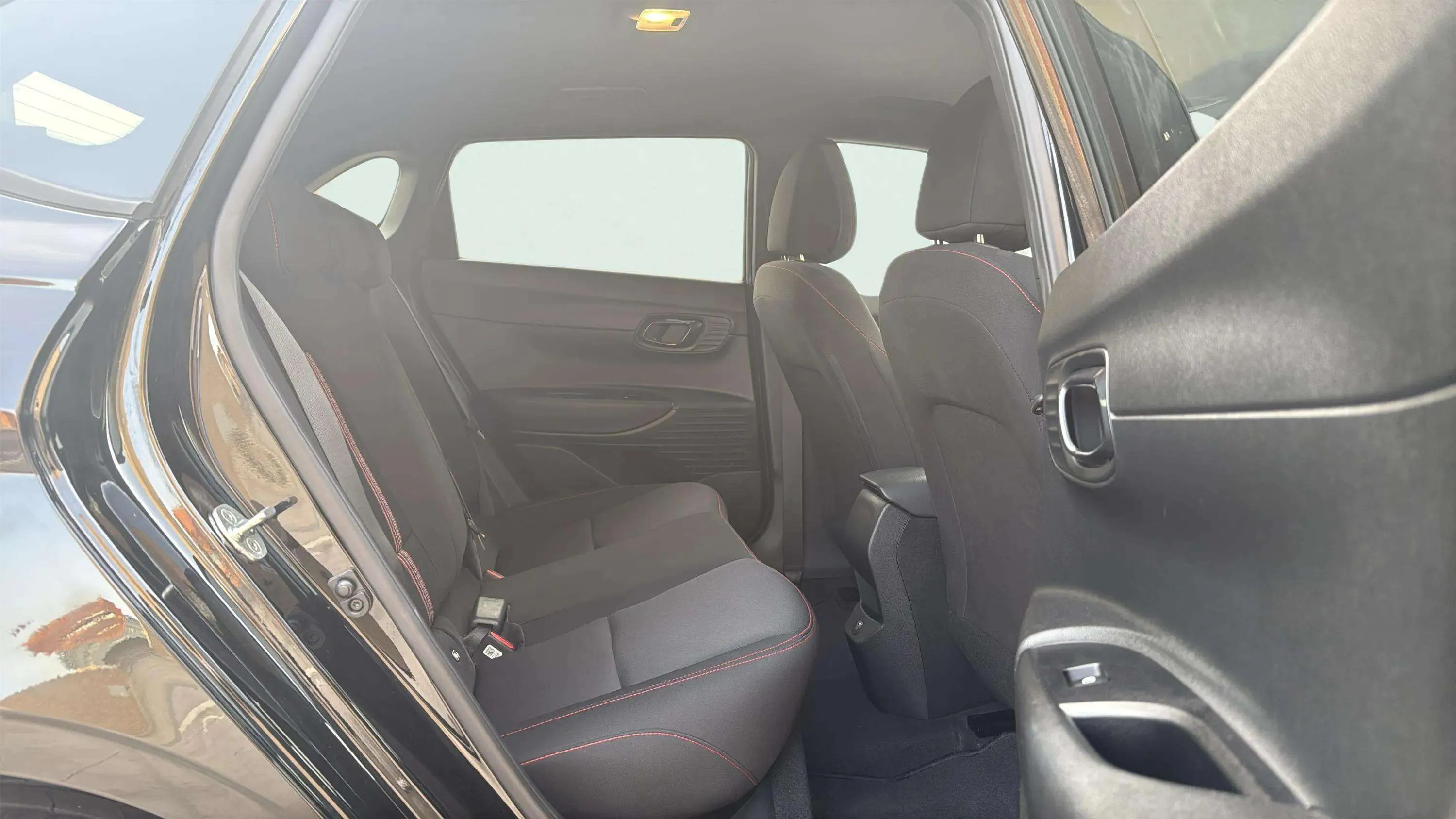 Hyundai i20 1.2 MPI N Line 30 Aniversario - foto 12