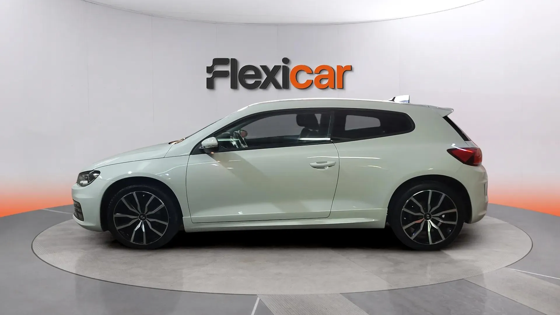 Volkswagen Scirocco R-Line 1.4 TSI BMT - foto 3