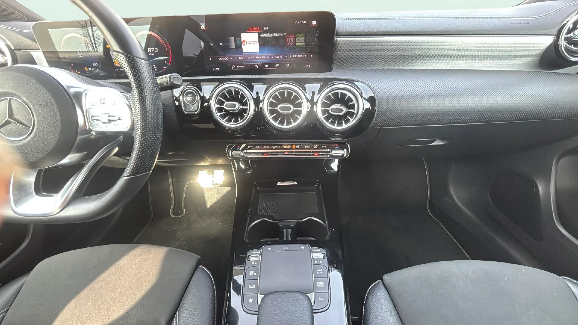 Mercedes-Benz Clase A A 180 d - foto 9
