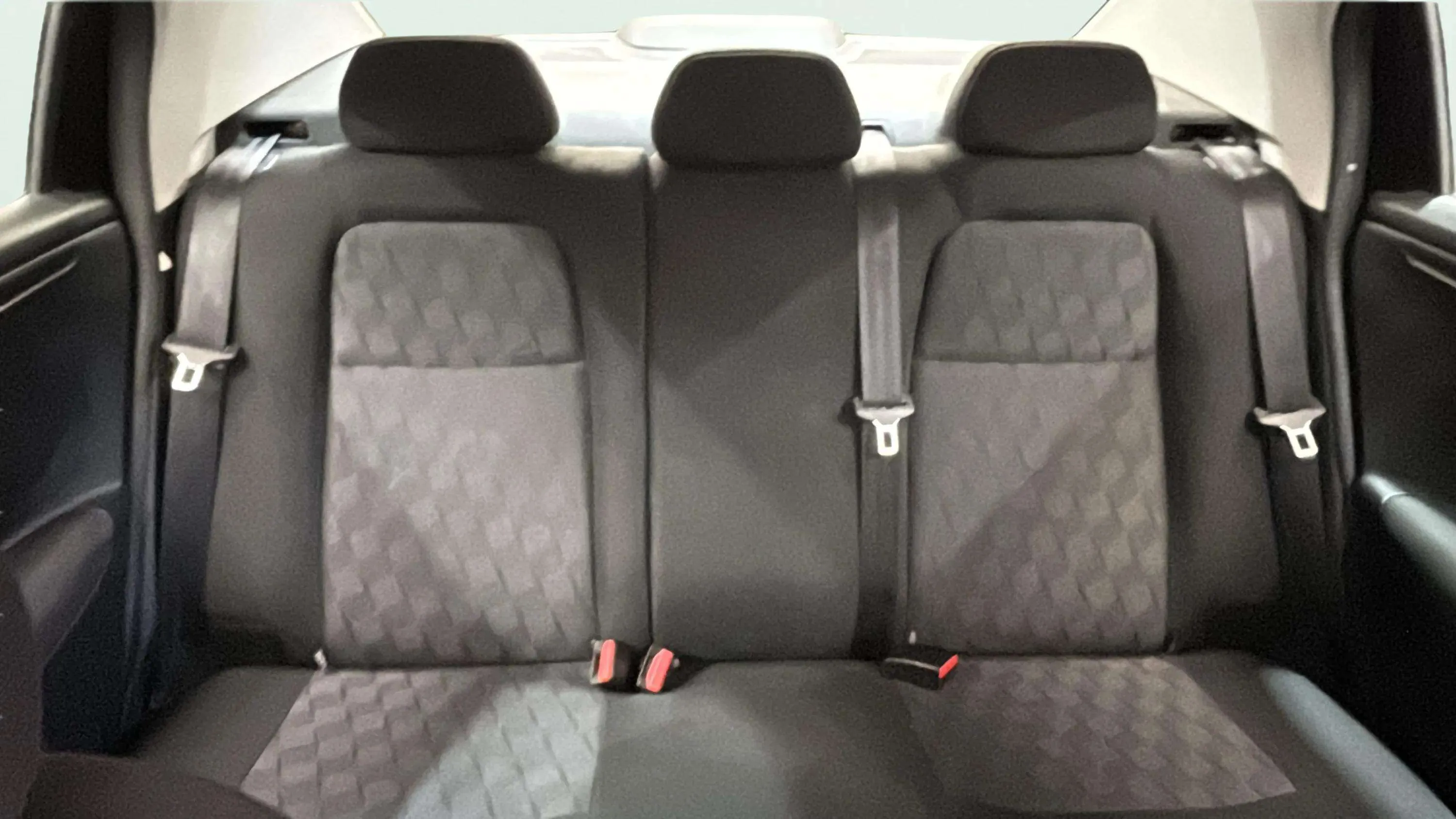 Citroën C-Elysée PureTech Shine - foto 22