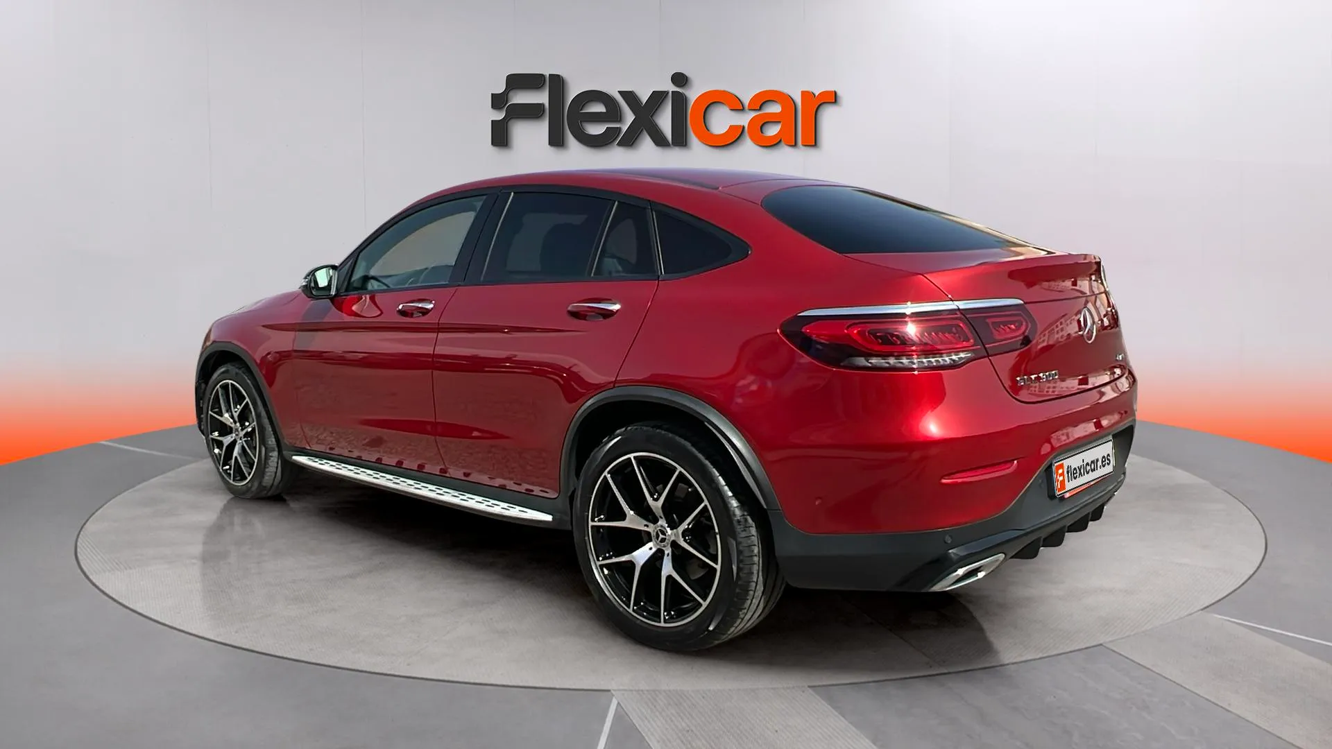 Mercedes-Benz GLC 300 e 4MATIC - foto 5