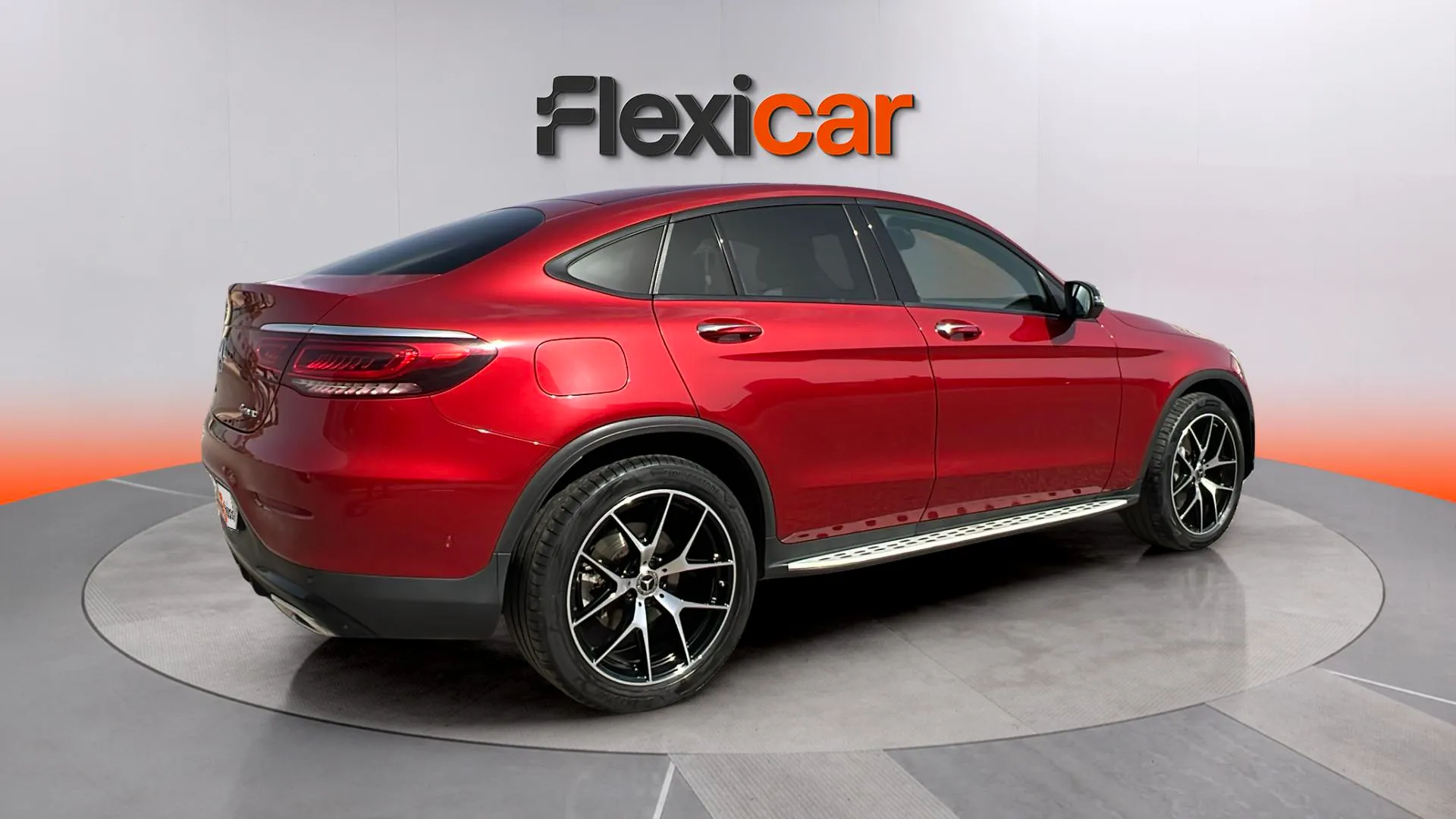 Mercedes-Benz GLC 300 e 4MATIC - foto 3