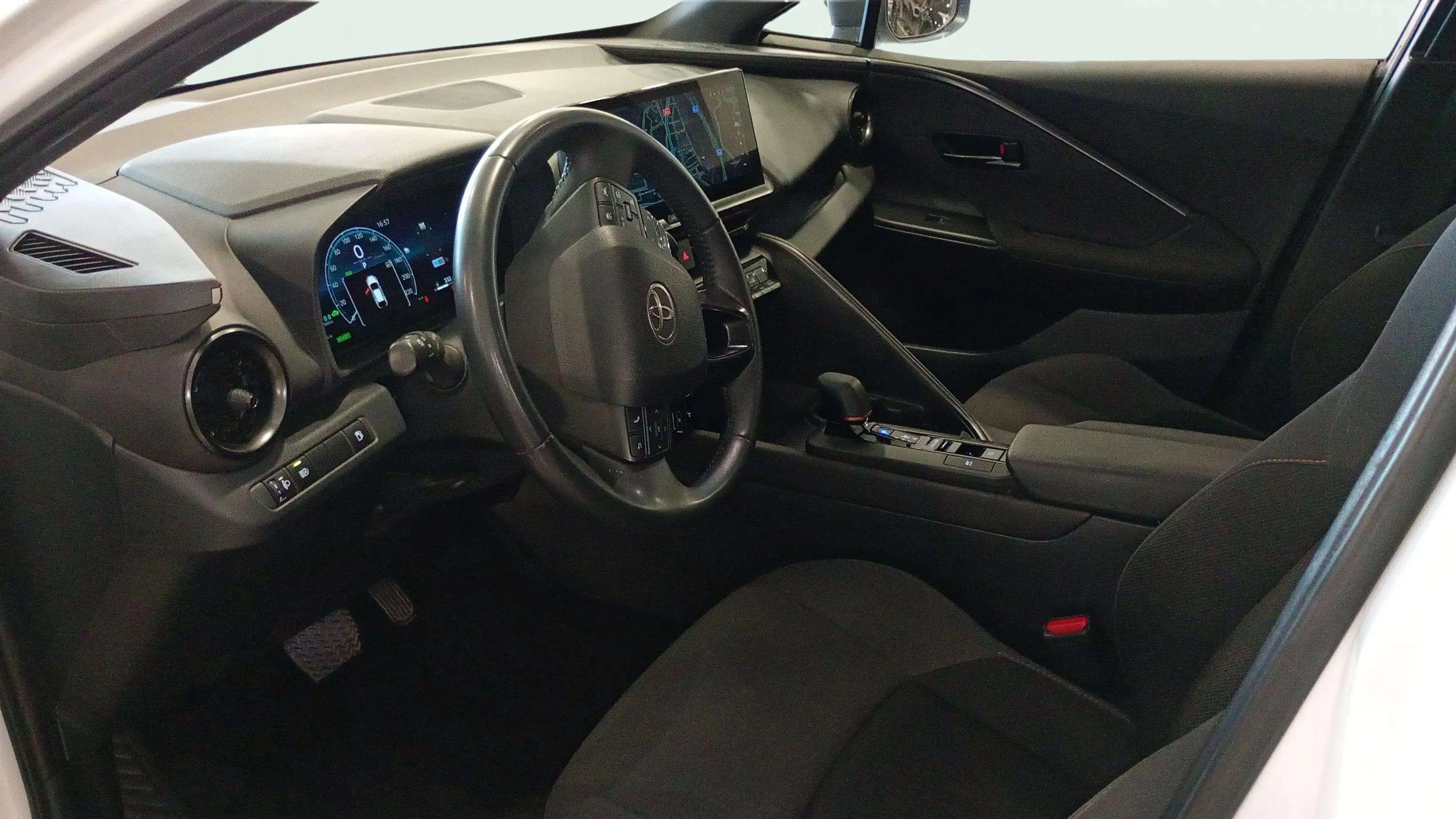Toyota C-HR 1.8 140H Advance - foto 11