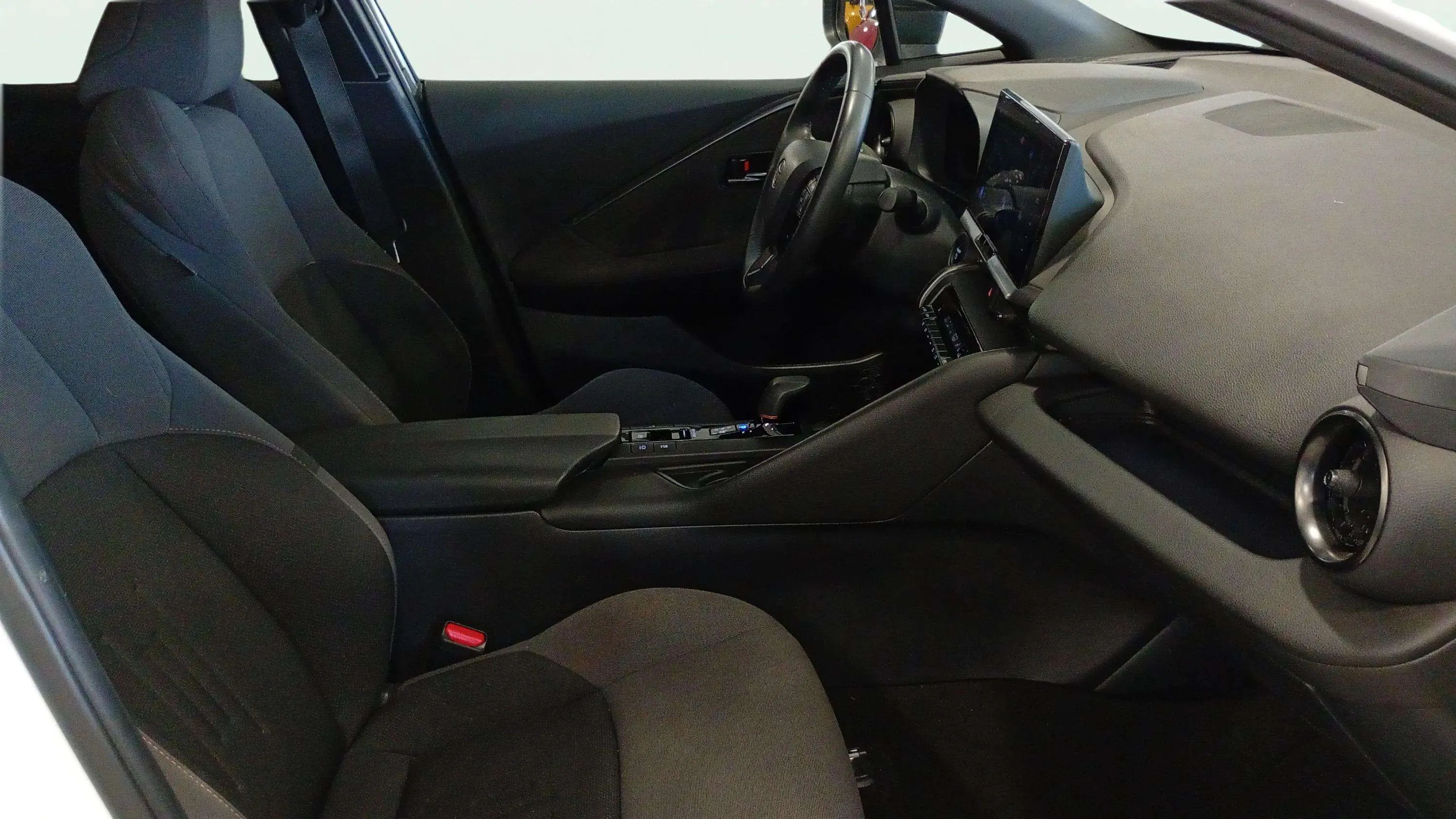 Toyota C-HR 1.8 140H Advance - foto 20