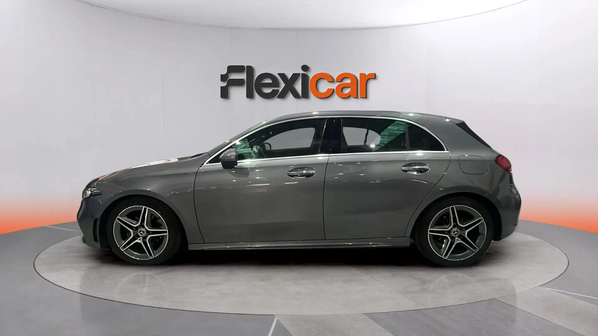 Mercedes-Benz Clase A A 180 d - foto 4