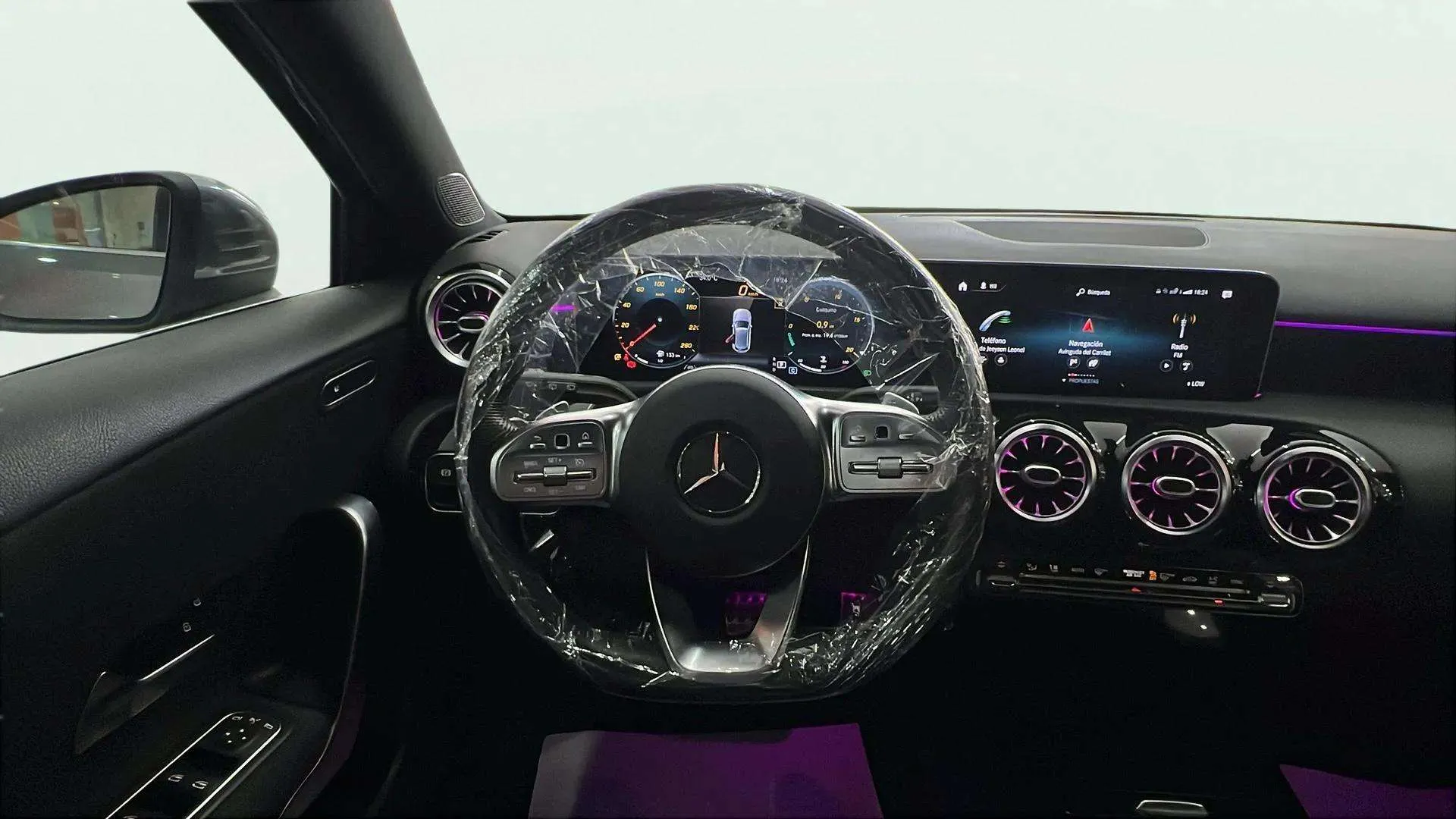 Mercedes-Benz Clase A A 180 d - foto 11