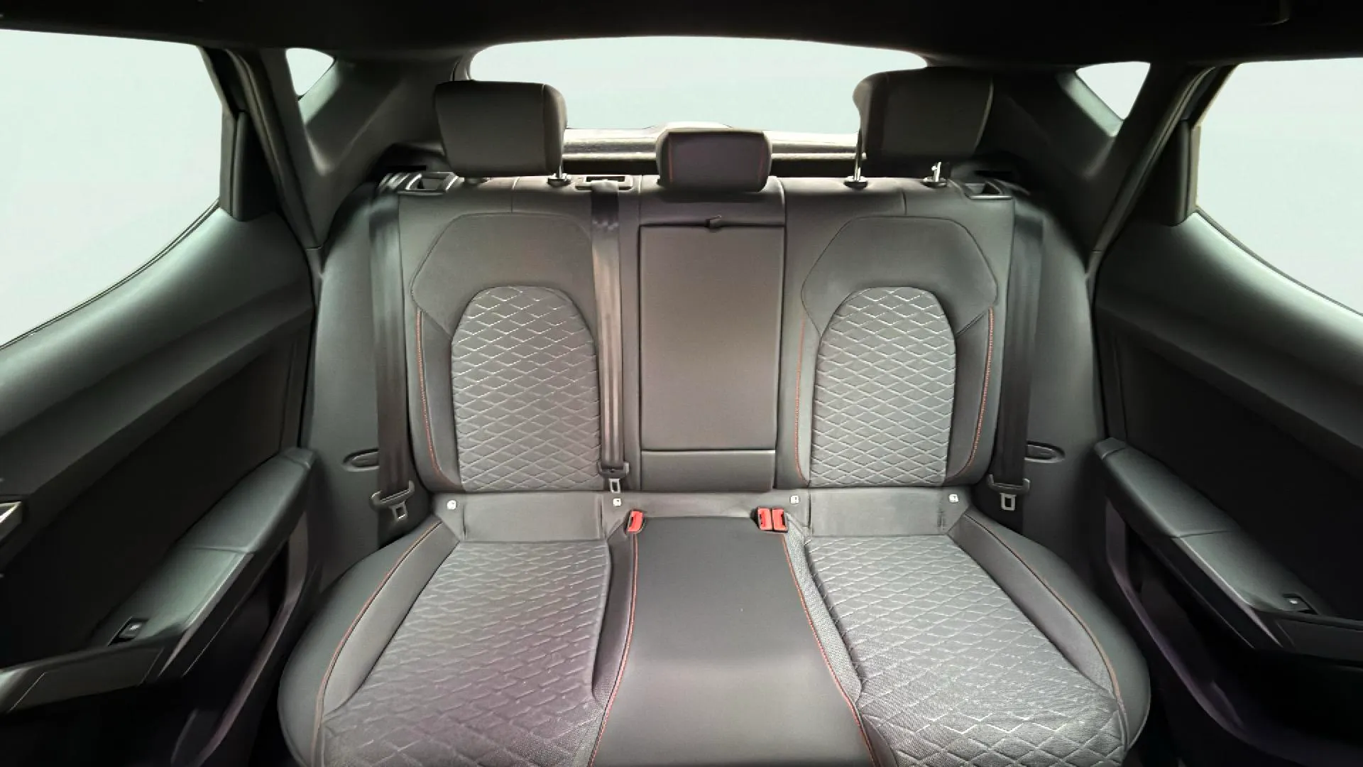 SEAT León 1.5 eTSI DSG FR Special Ed - foto 19
