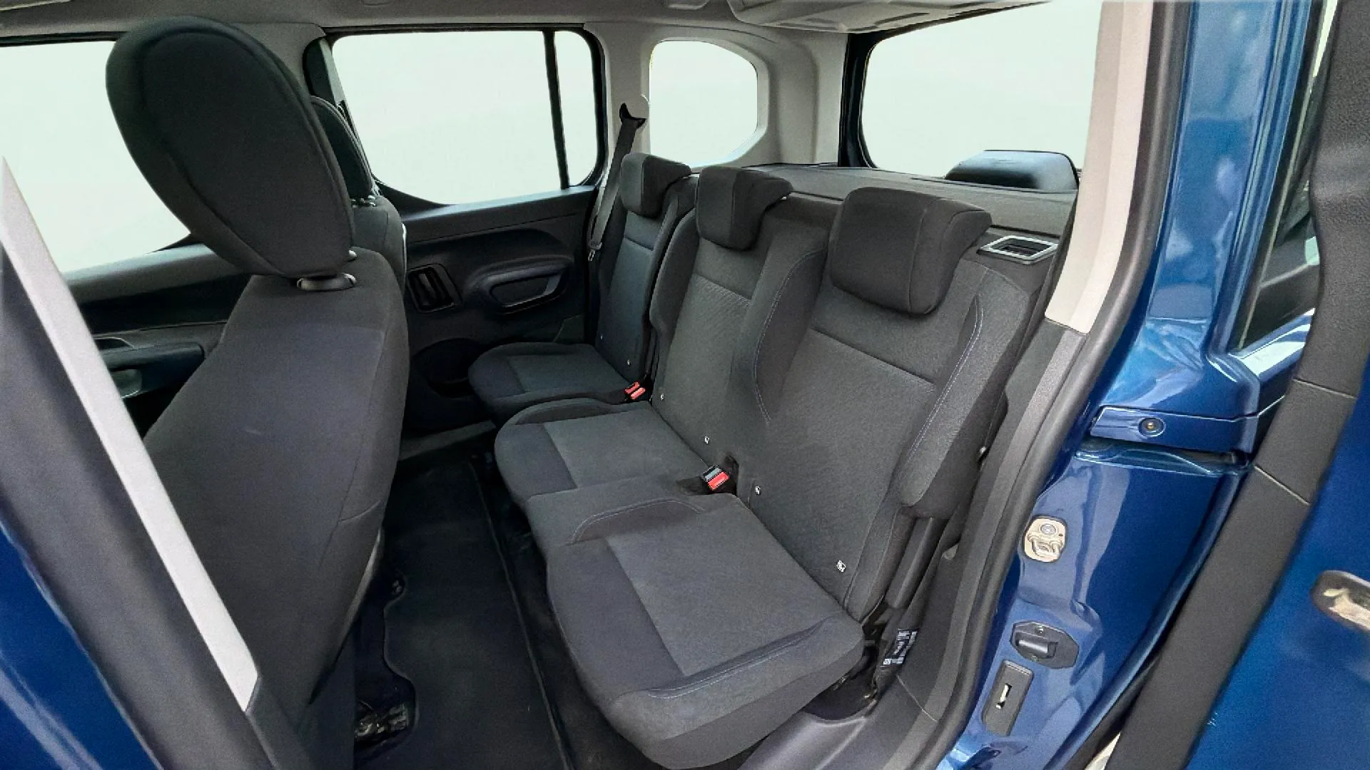 Peugeot Rifter Allure Standard BlueHDi - foto 16