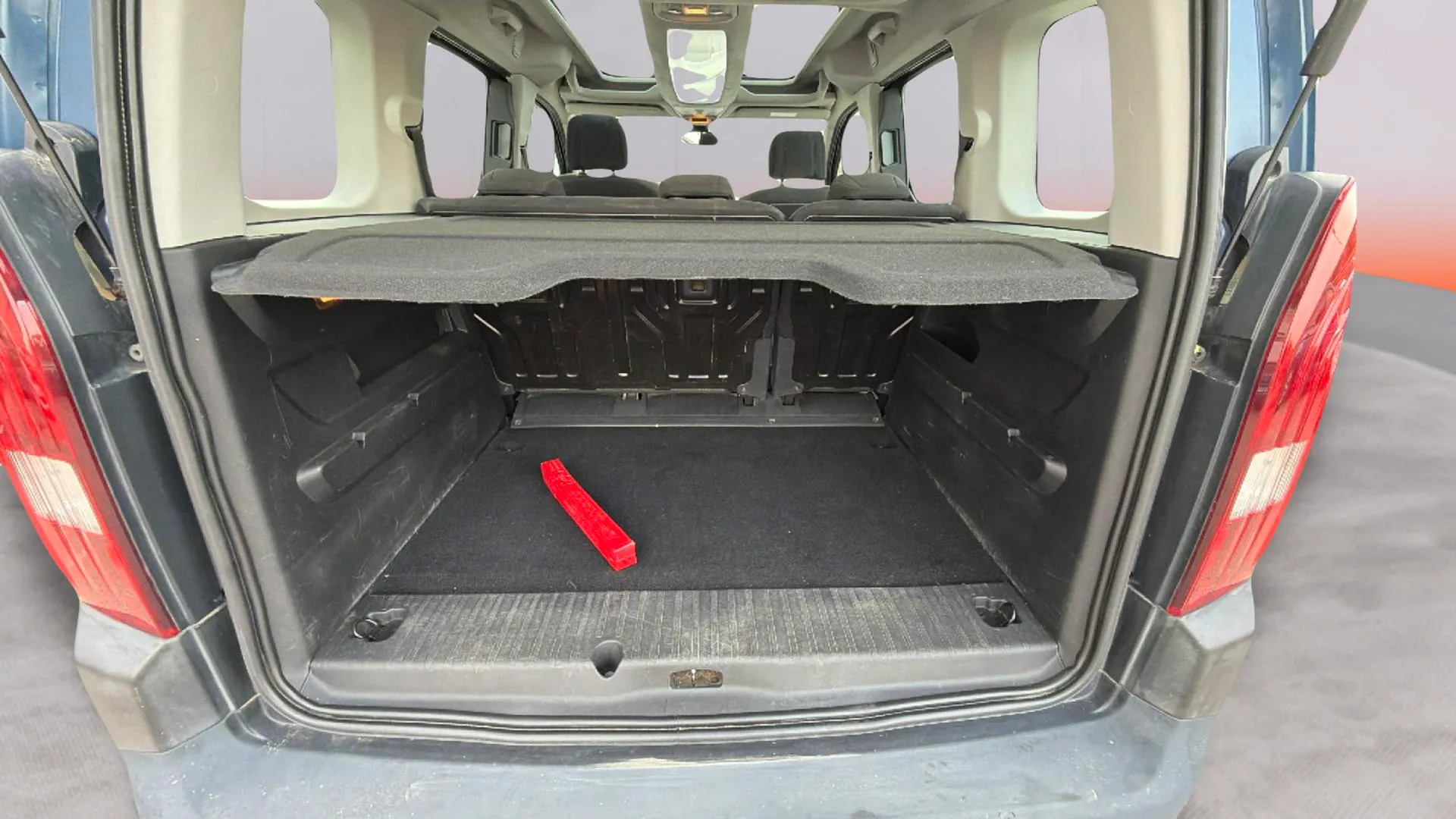 Peugeot Rifter Allure Standard BlueHDi - foto 8