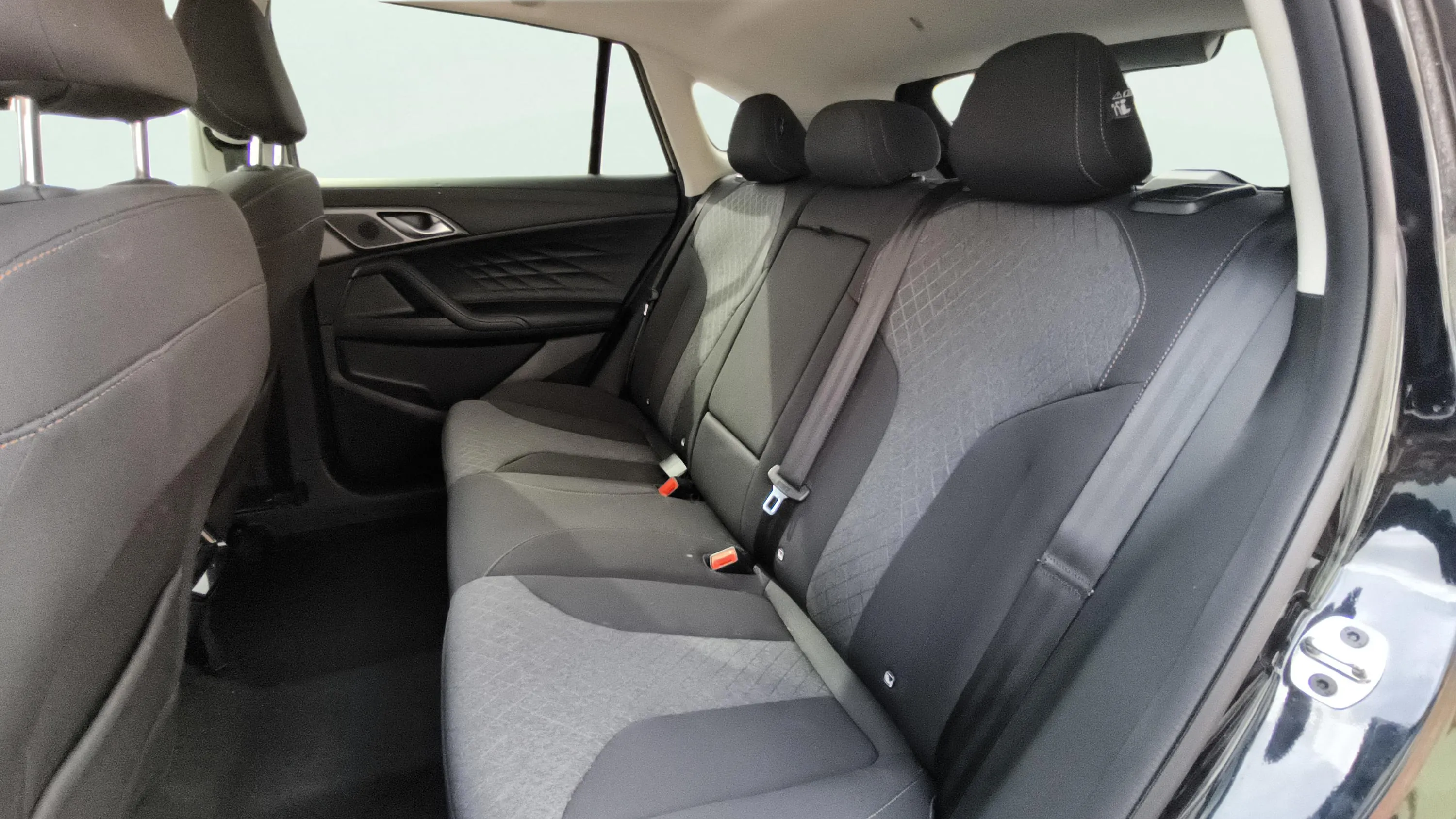 MG HS 1.5T Comfort - foto 22