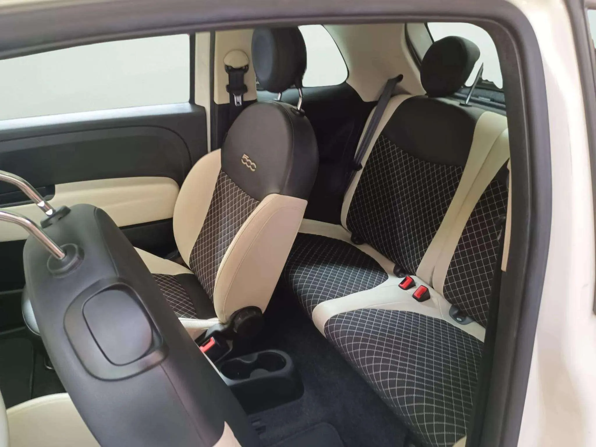 Fiat 500 Dolcevita 1.0 Hybrid - foto 10