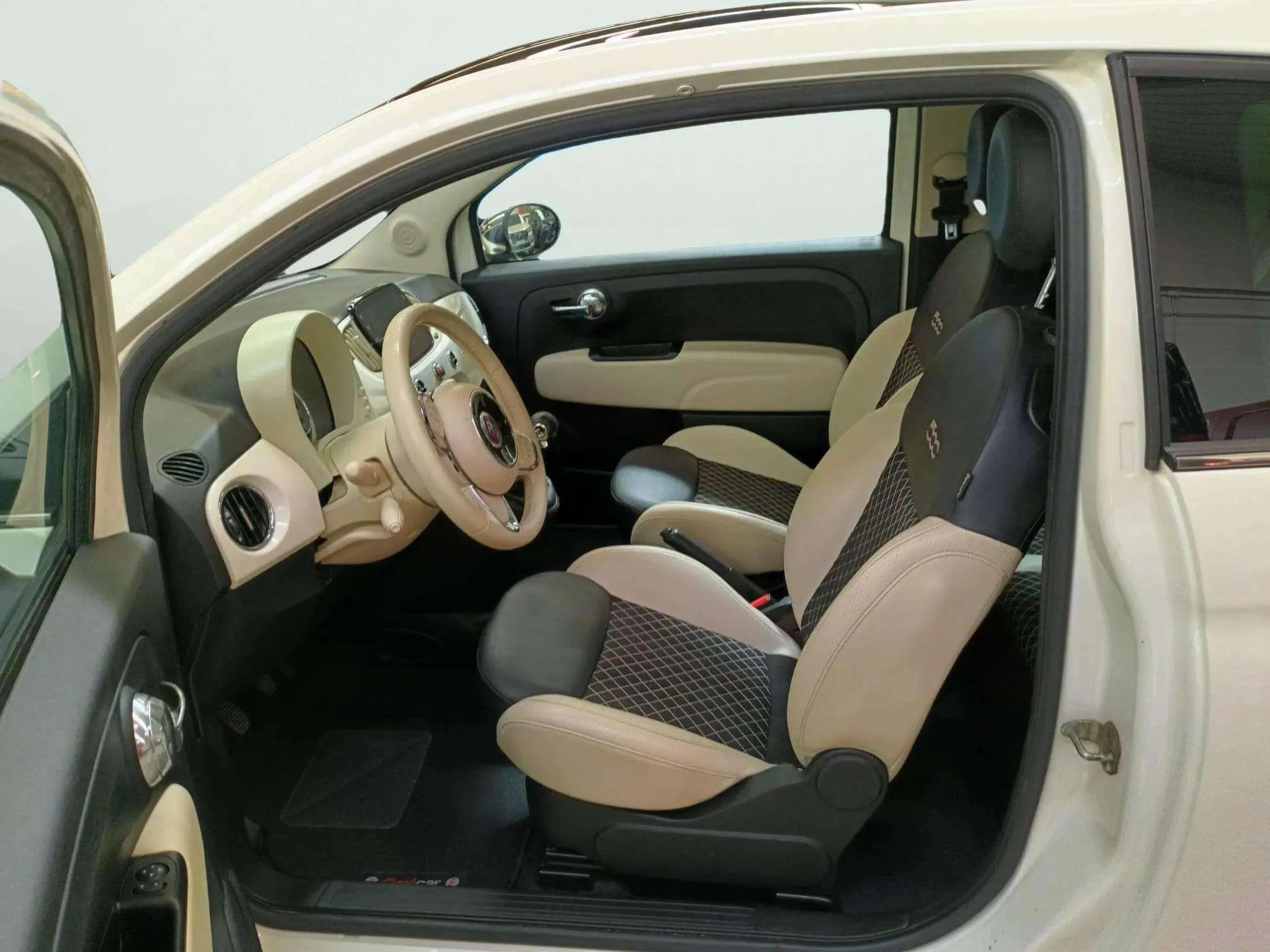 Fiat 500 Dolcevita 1.0 Hybrid - foto 11