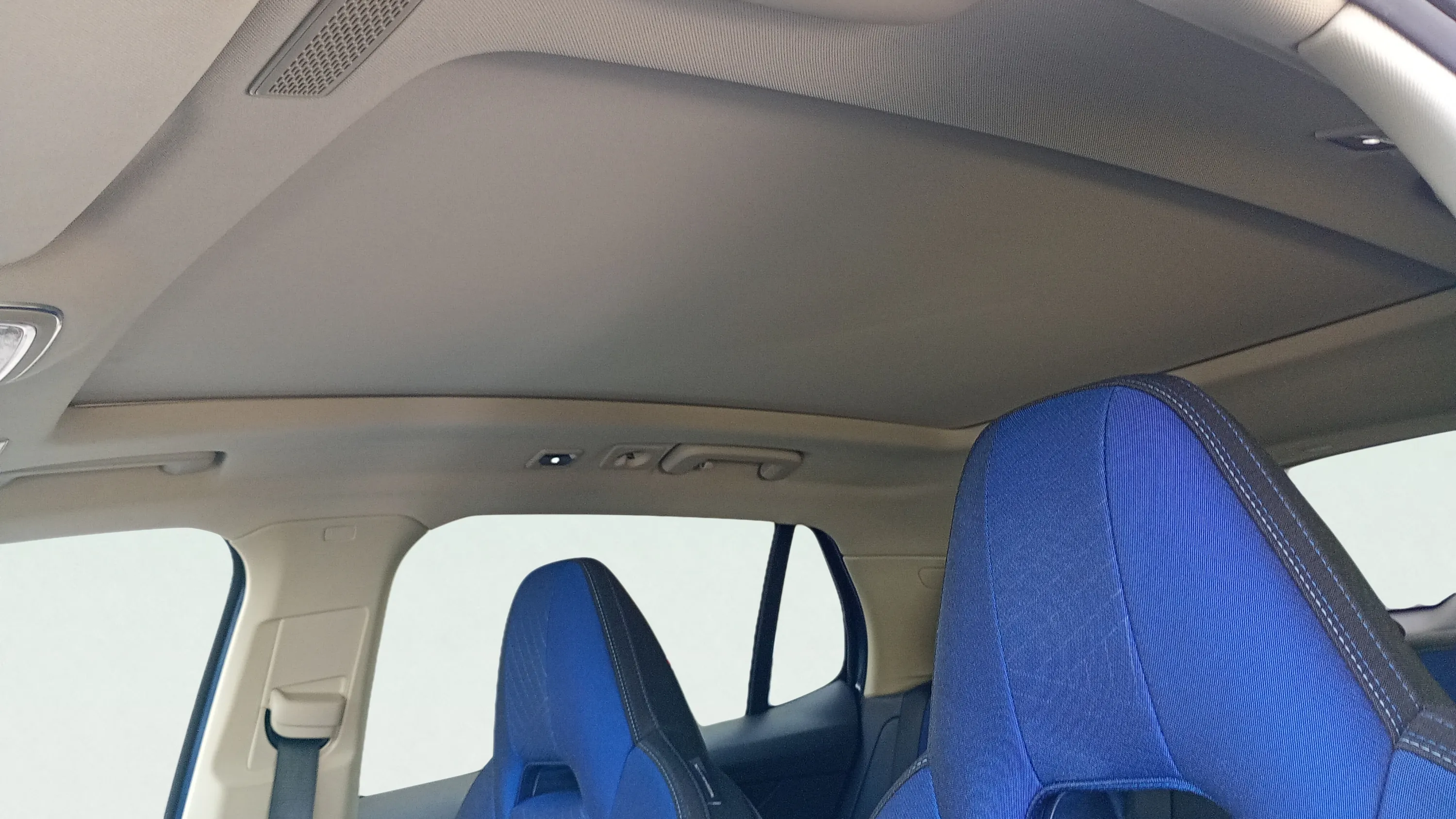 Lynk & Co 01 1.5 PHEV - foto 23