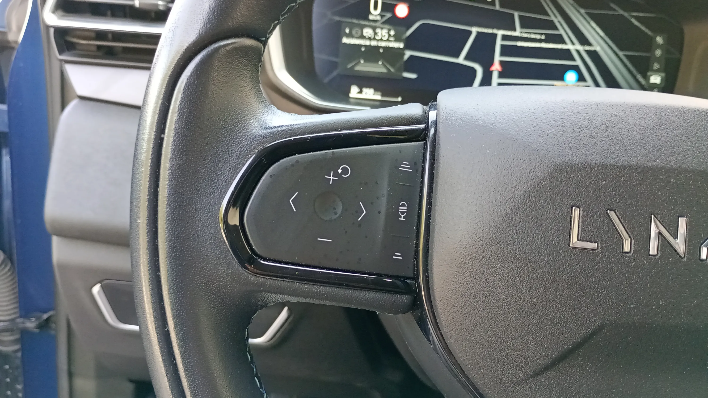 Lynk & Co 01 1.5 PHEV - foto 12