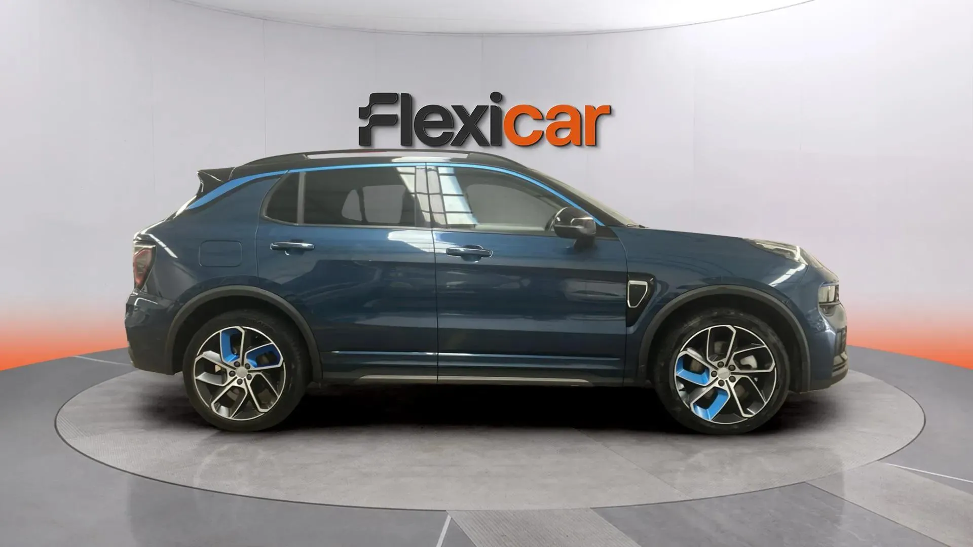 Lynk & Co 01 1.5 PHEV 3. - foto 8