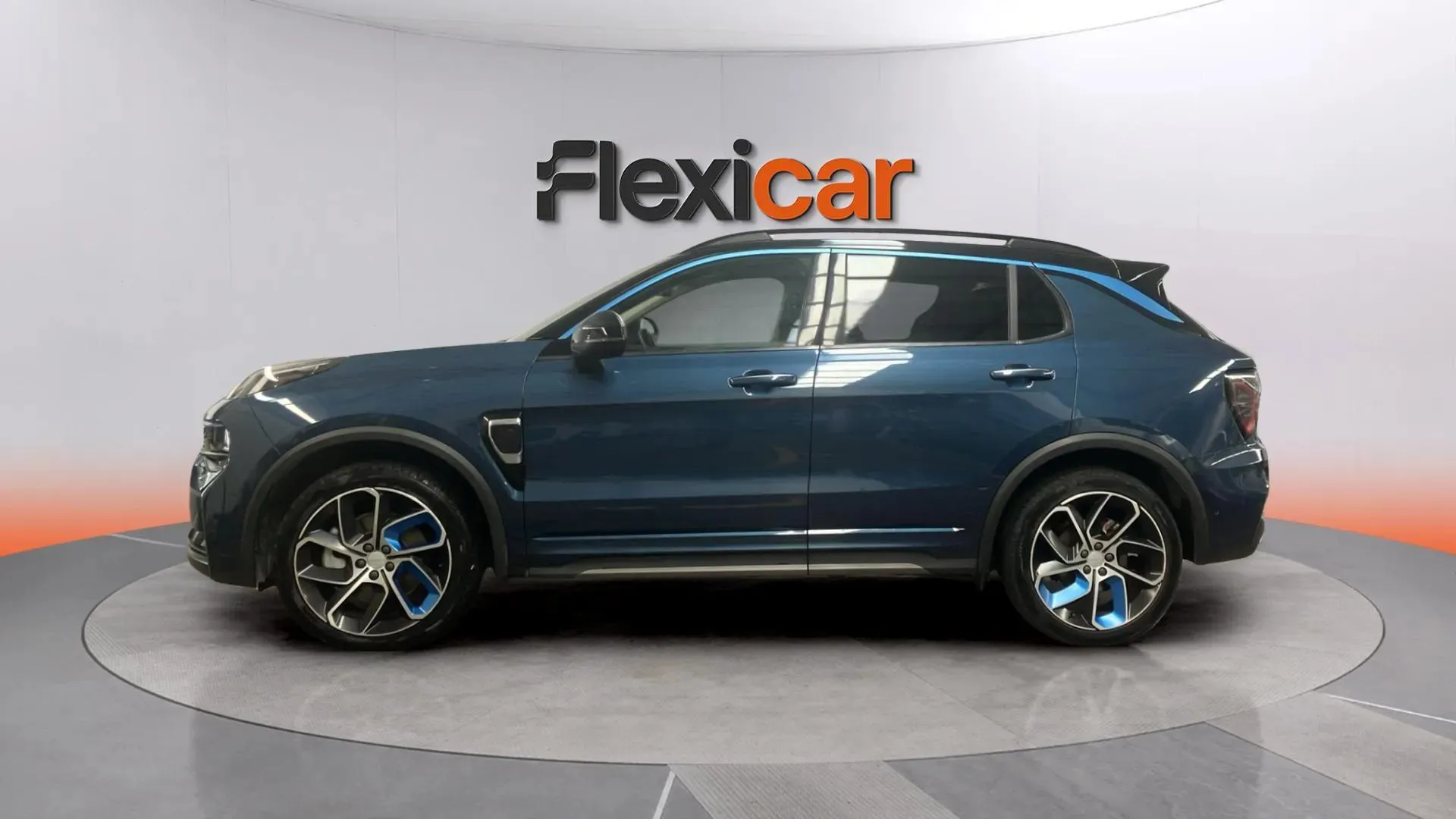 Lynk & Co 01 1.5 PHEV 3. - foto 4