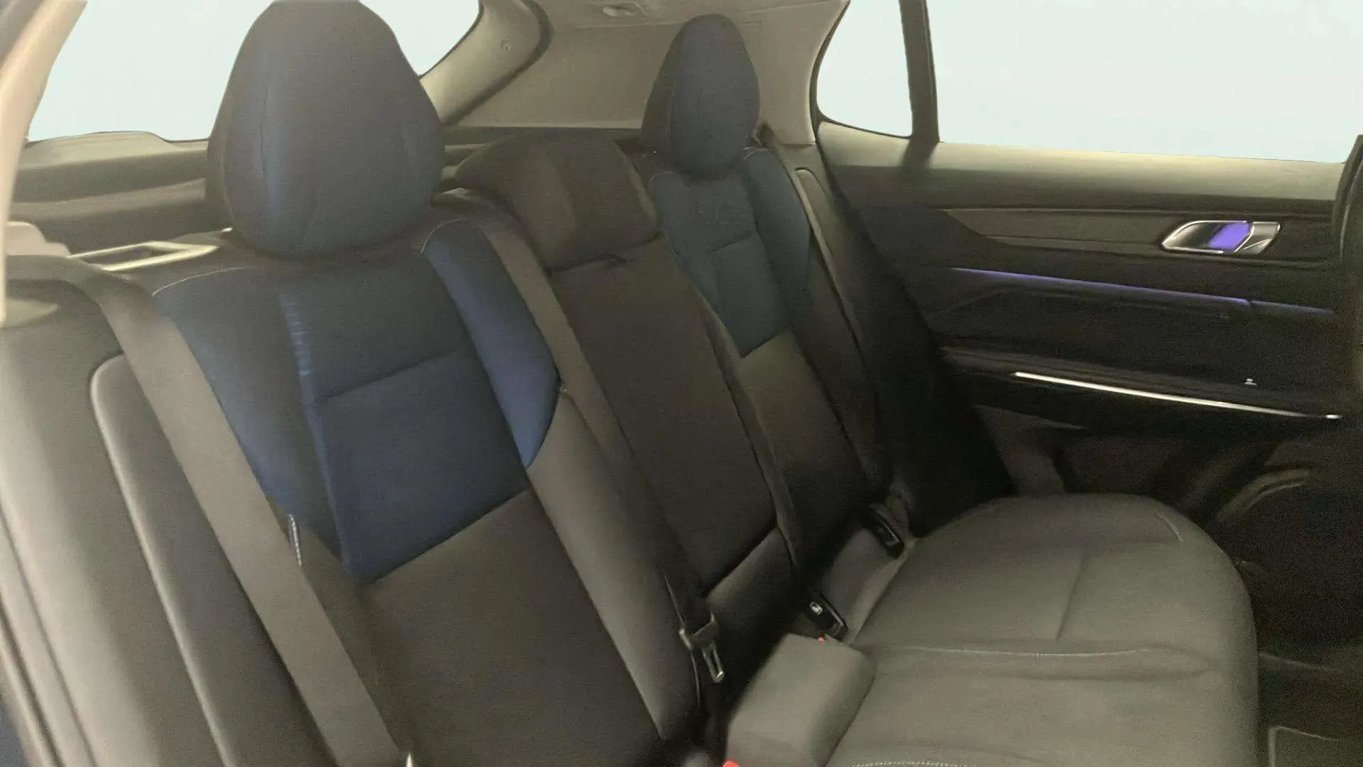 Lynk & Co 01 1.5 PHEV 3. - foto 16