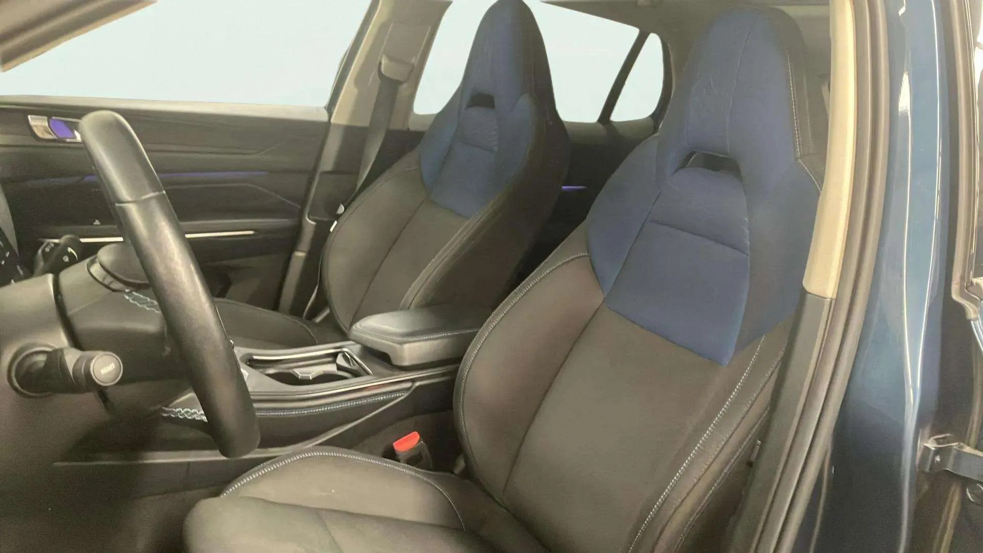 Lynk & Co 01 1.5 PHEV 3. - foto 12