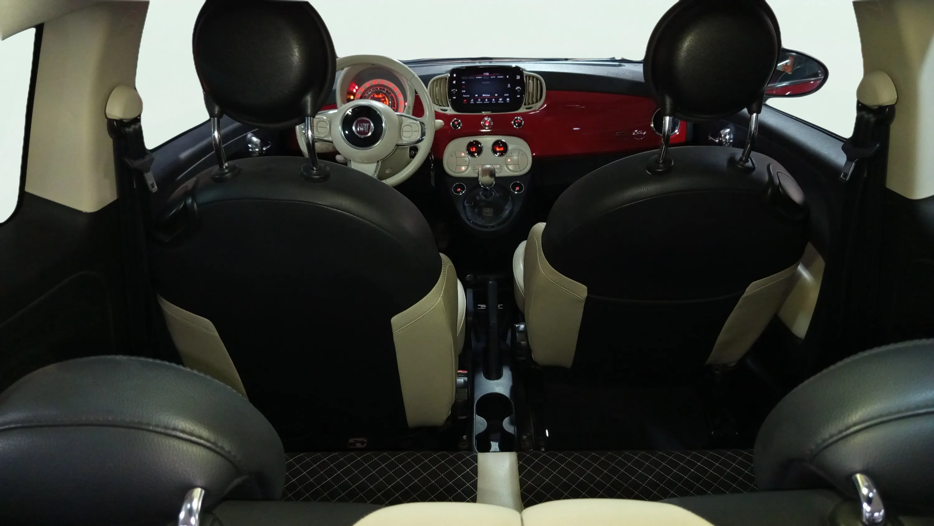 Fiat 500 Dolcevita 1.0 Hybrid - foto 24