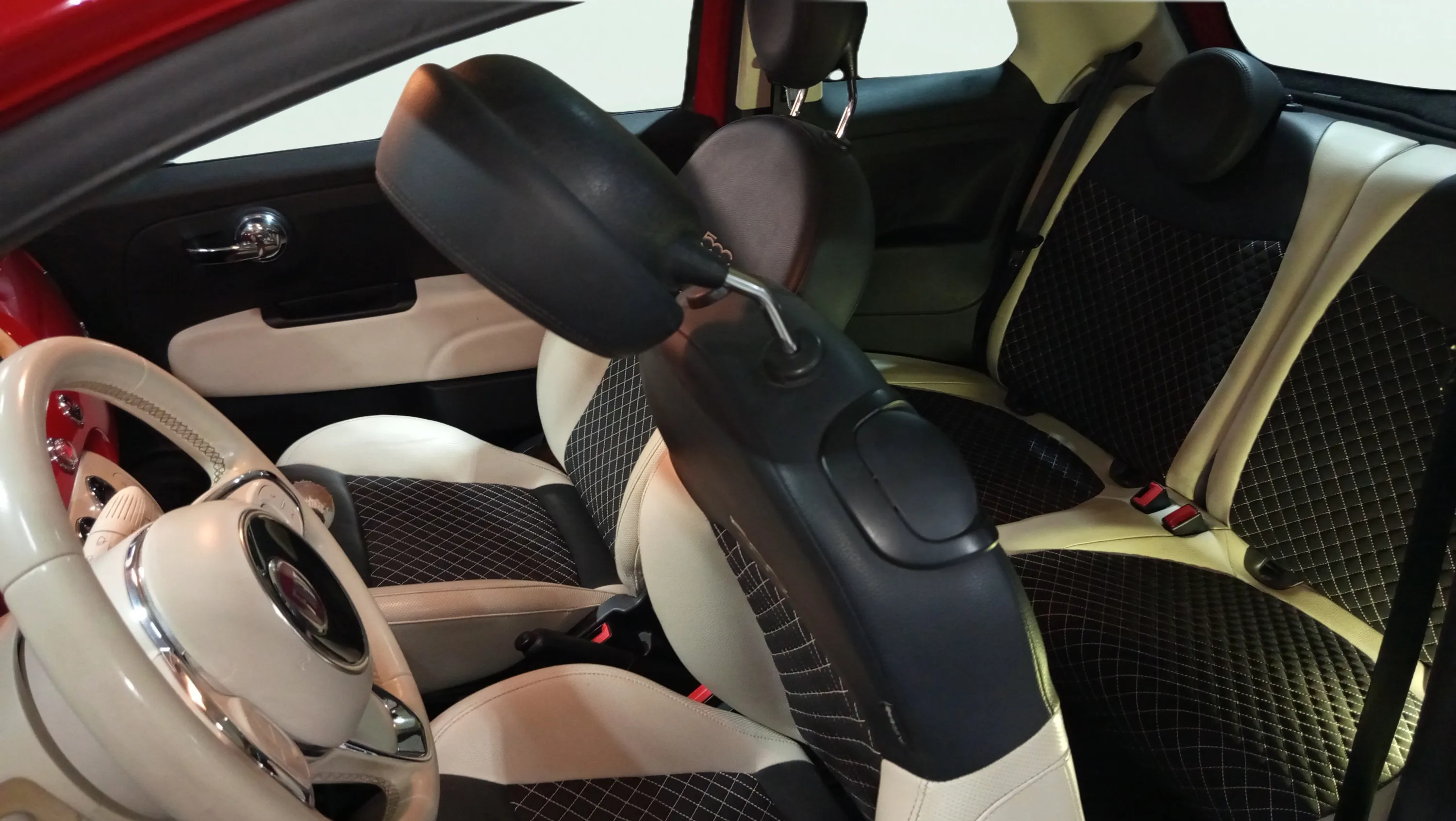 Fiat 500 Dolcevita 1.0 Hybrid - foto 10