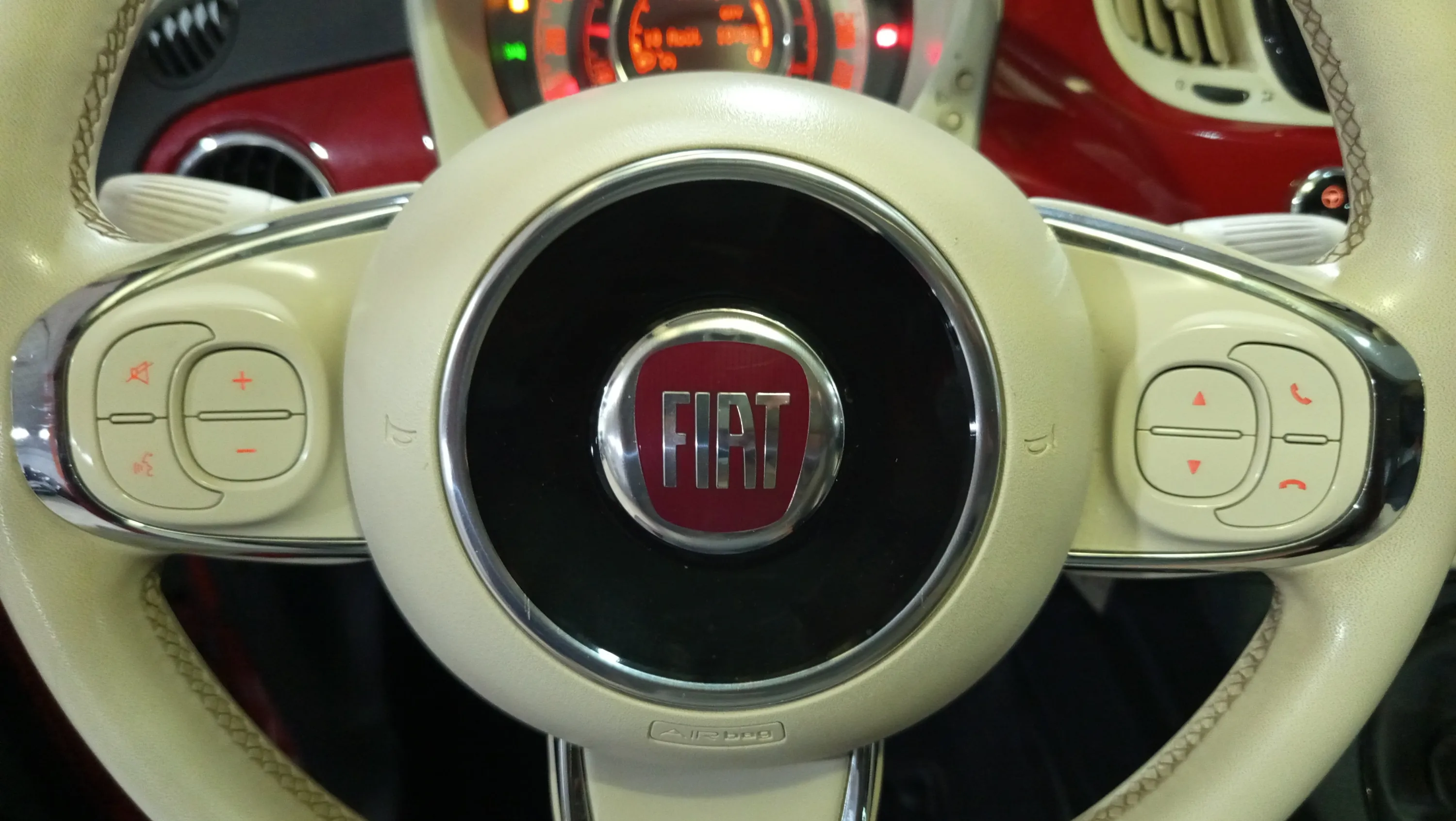 Fiat 500 Dolcevita 1.0 Hybrid - foto 18