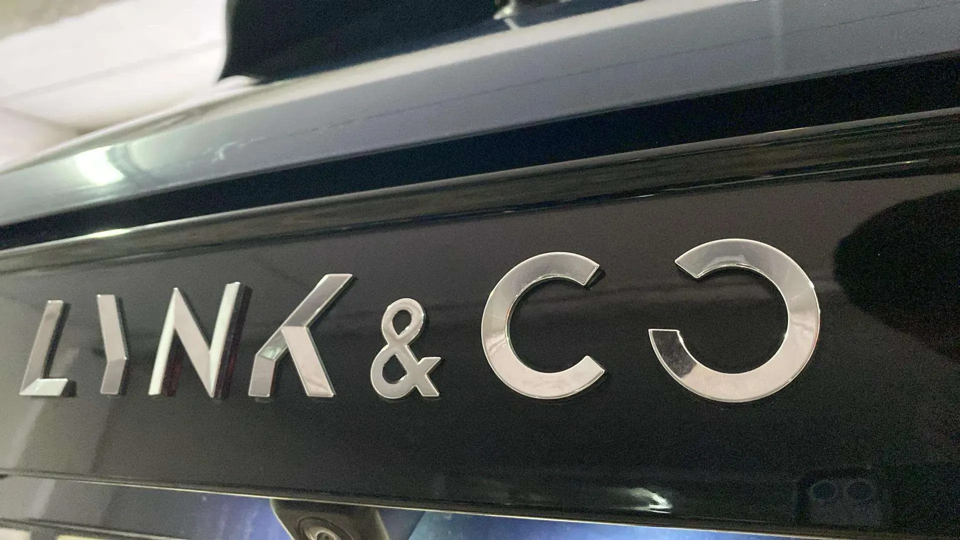 Lynk & Co 01 1.5 PHEV 6. - foto 32