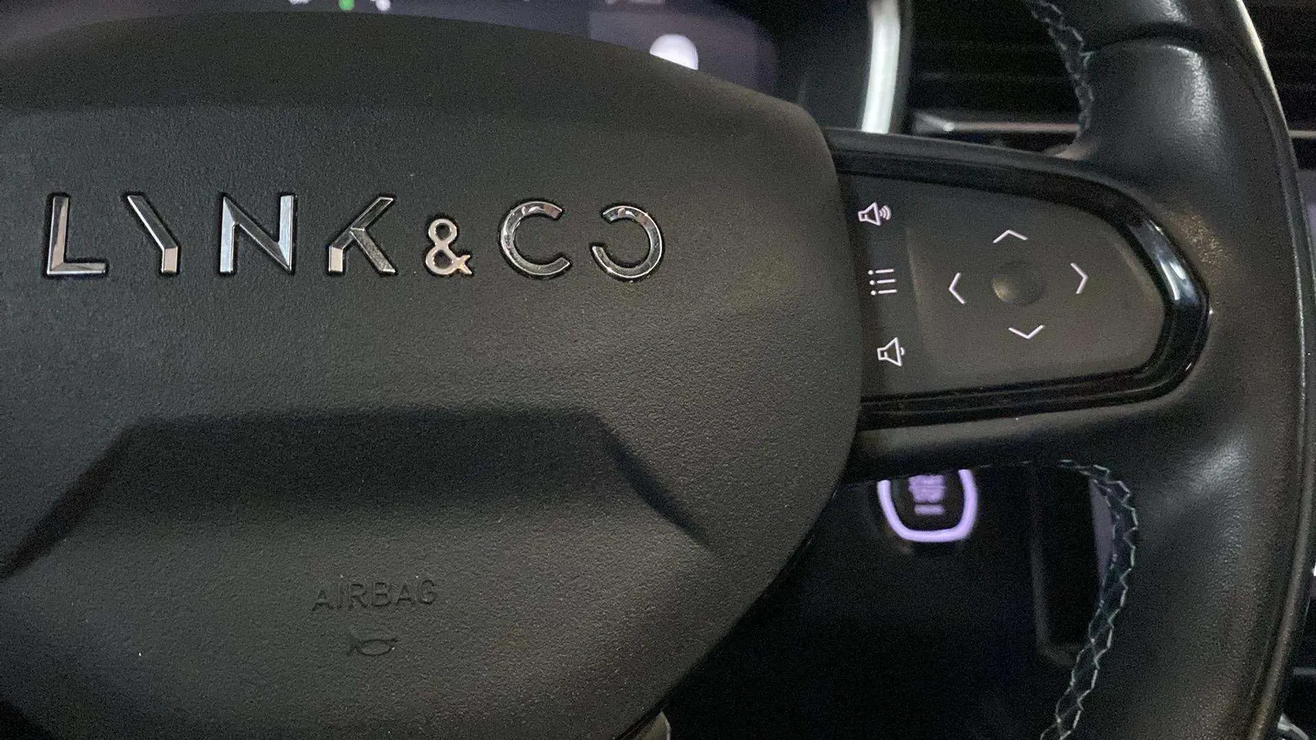 Lynk & Co 01 1.5 PHEV 6. - foto 12