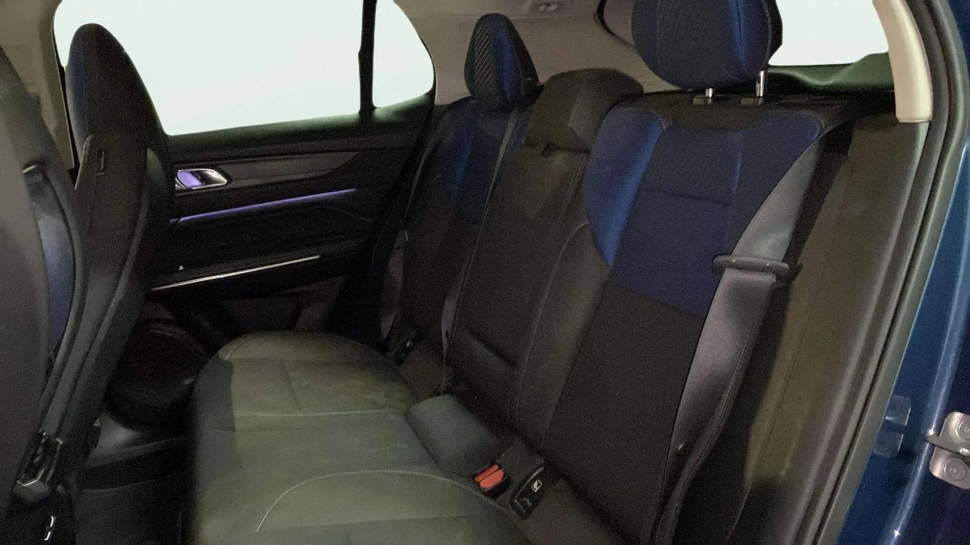 Lynk & Co 01 1.5 PHEV 6. - foto 24