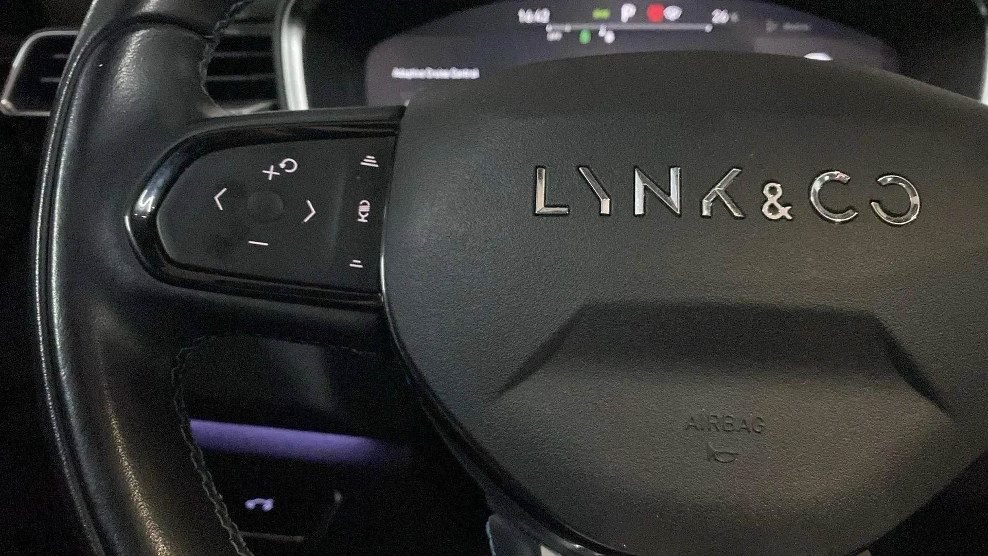 Lynk & Co 01 1.5 PHEV 6. - foto 11