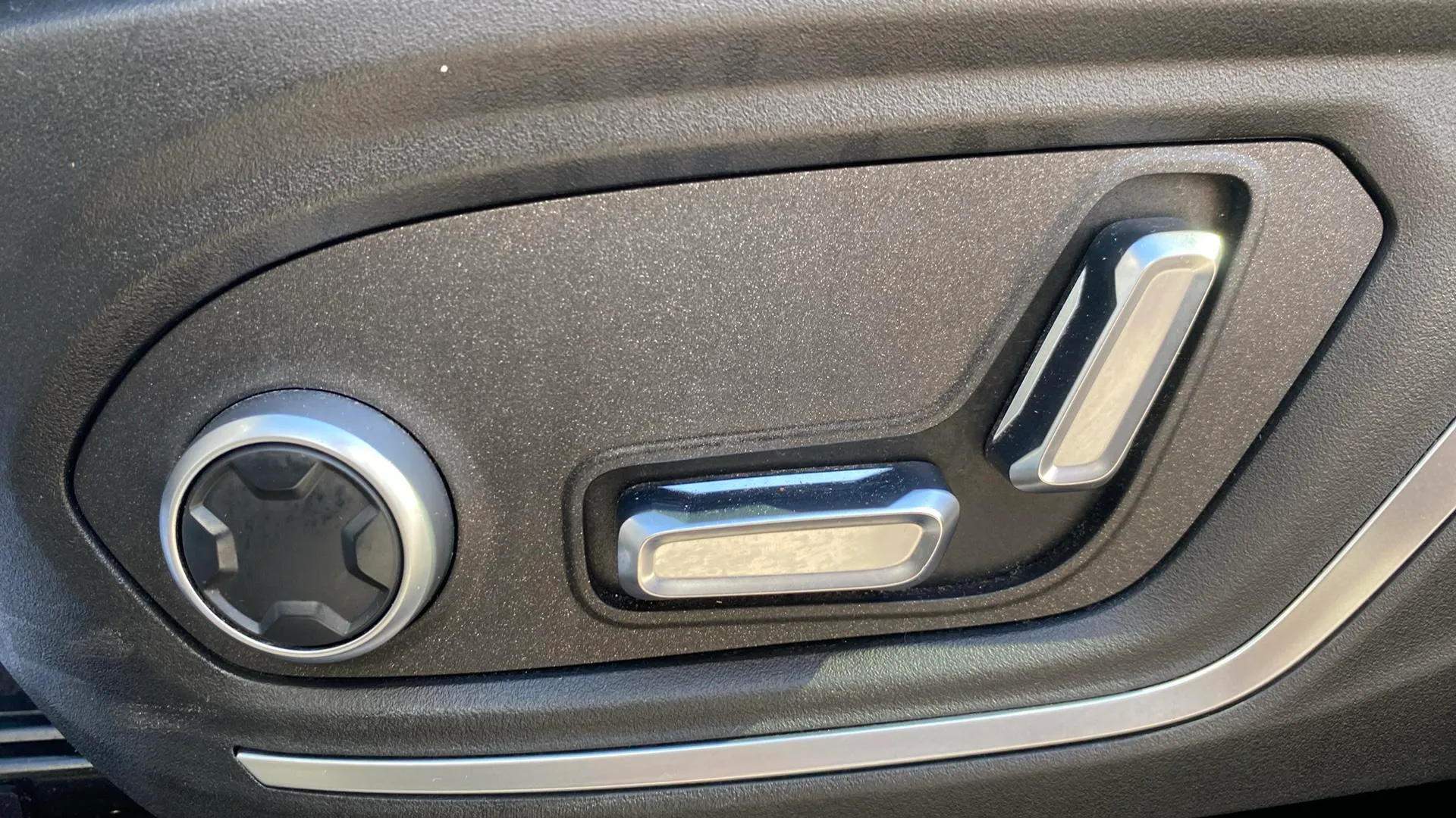 Lynk & Co 01 1.5 PHEV 6. - foto 22