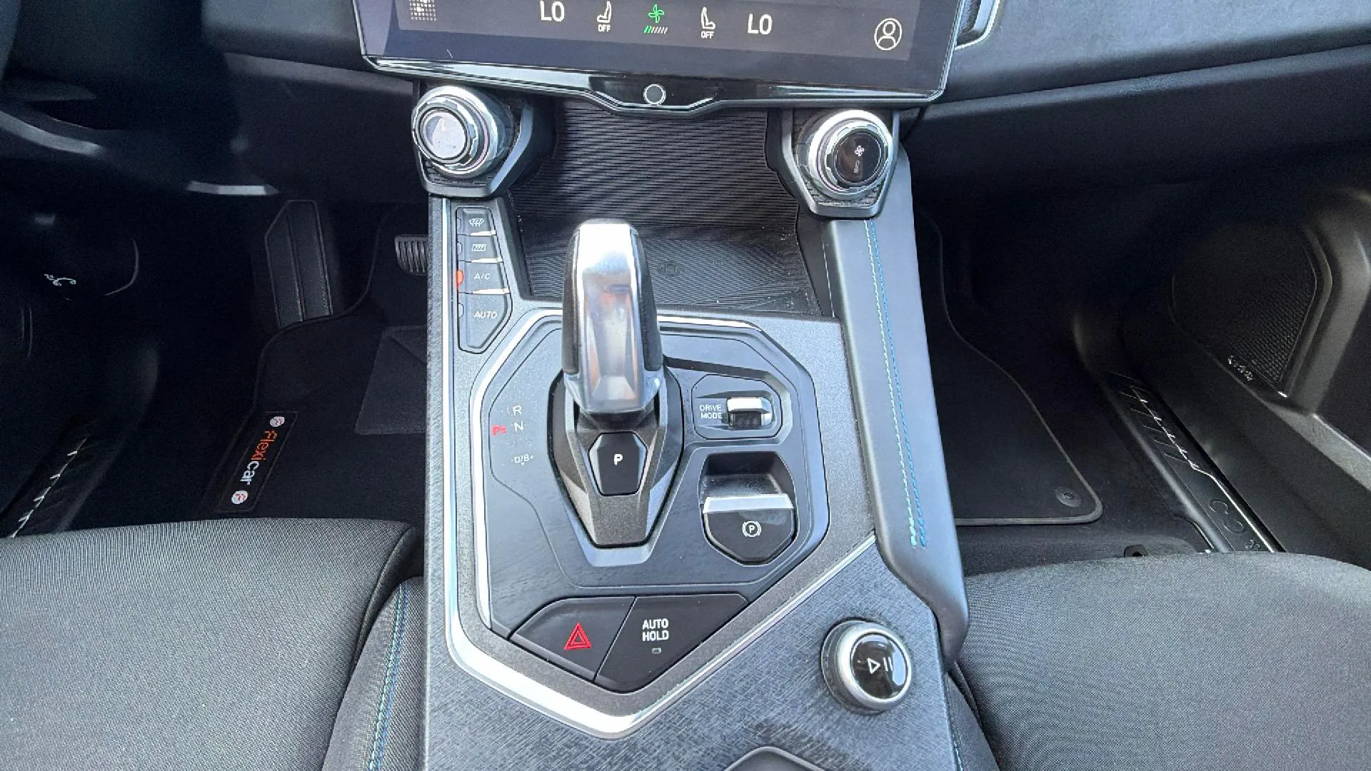 Lynk & Co 01 1.5 PHEV - foto 13