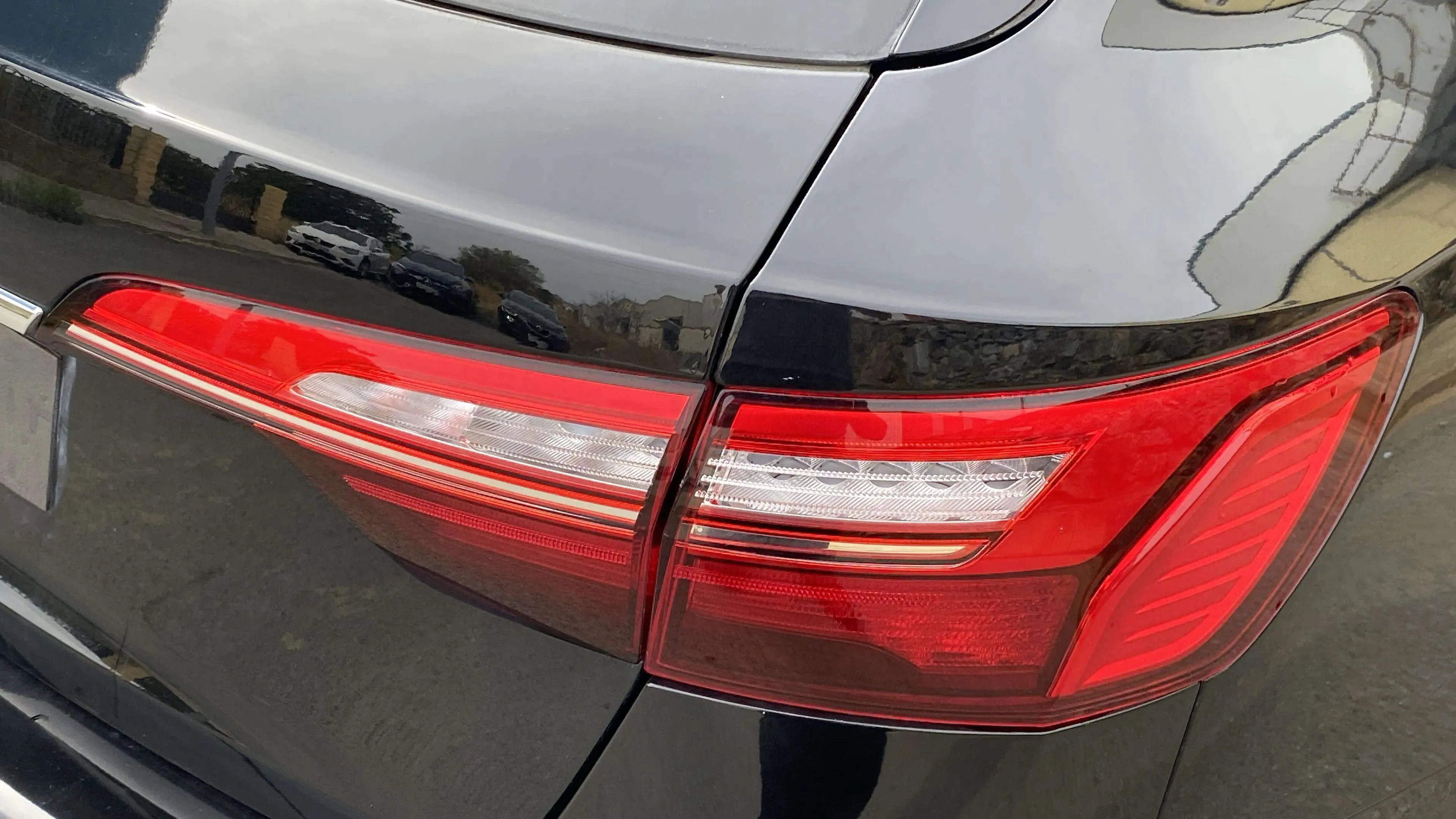 Audi A4 Avant Advanced 35 TDI S tronic - foto 34