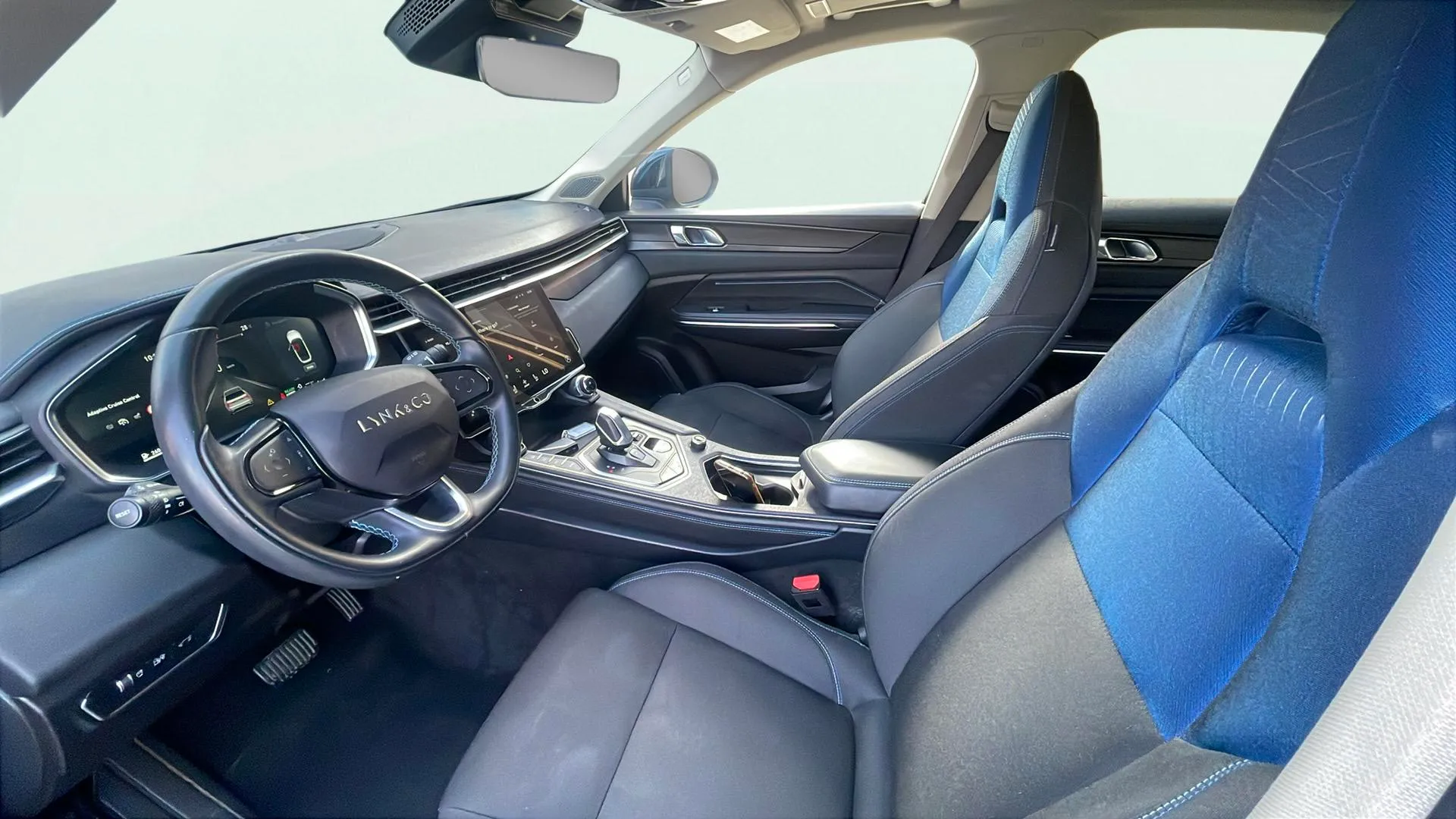 Lynk & Co 01 1.5 PHEV - foto 9