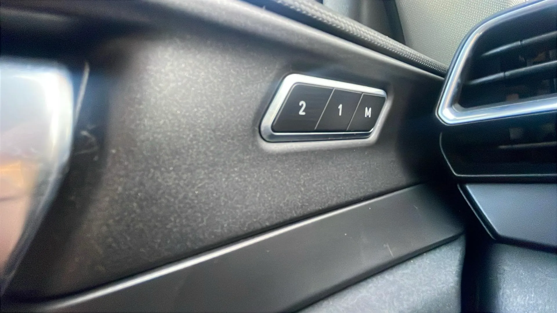 Lynk & Co 01 1.5 PHEV - foto 20