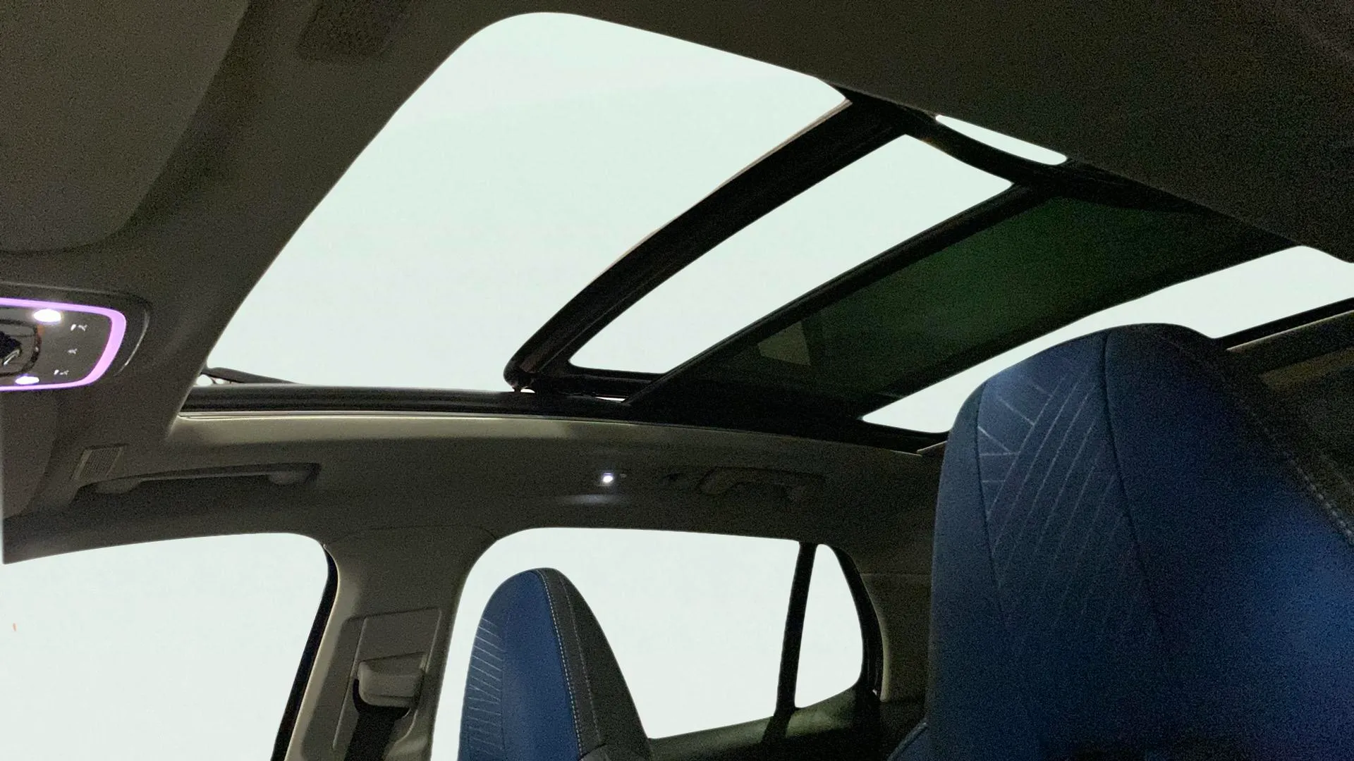 Lynk & Co 01 1.5 PHEV - foto 29