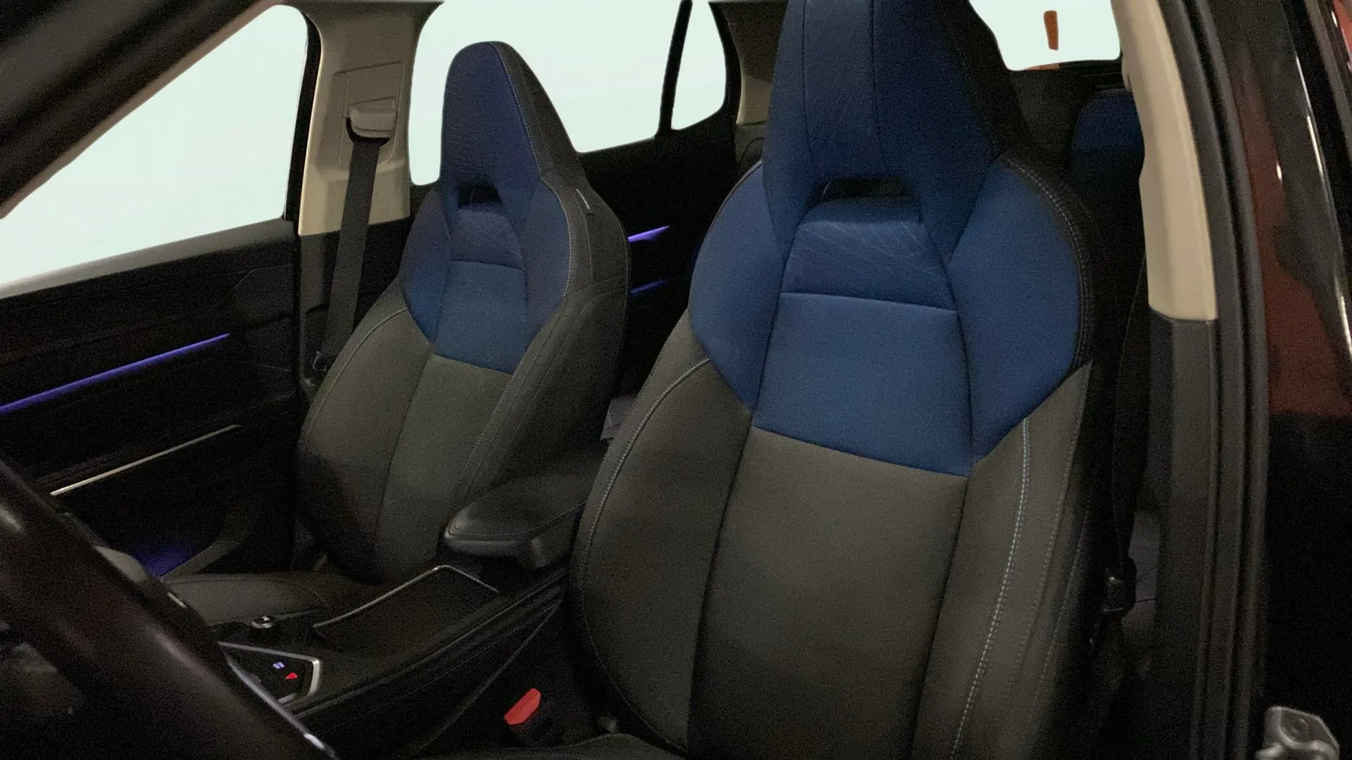 Lynk & Co 01 1.5 PHEV - foto 27