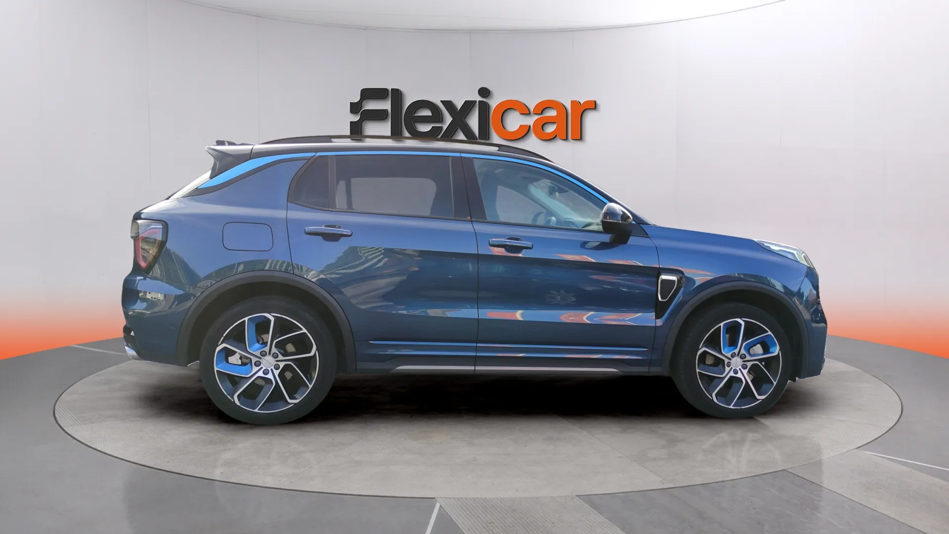 Lynk & Co 01 1.5 PHEV 6. - foto 2