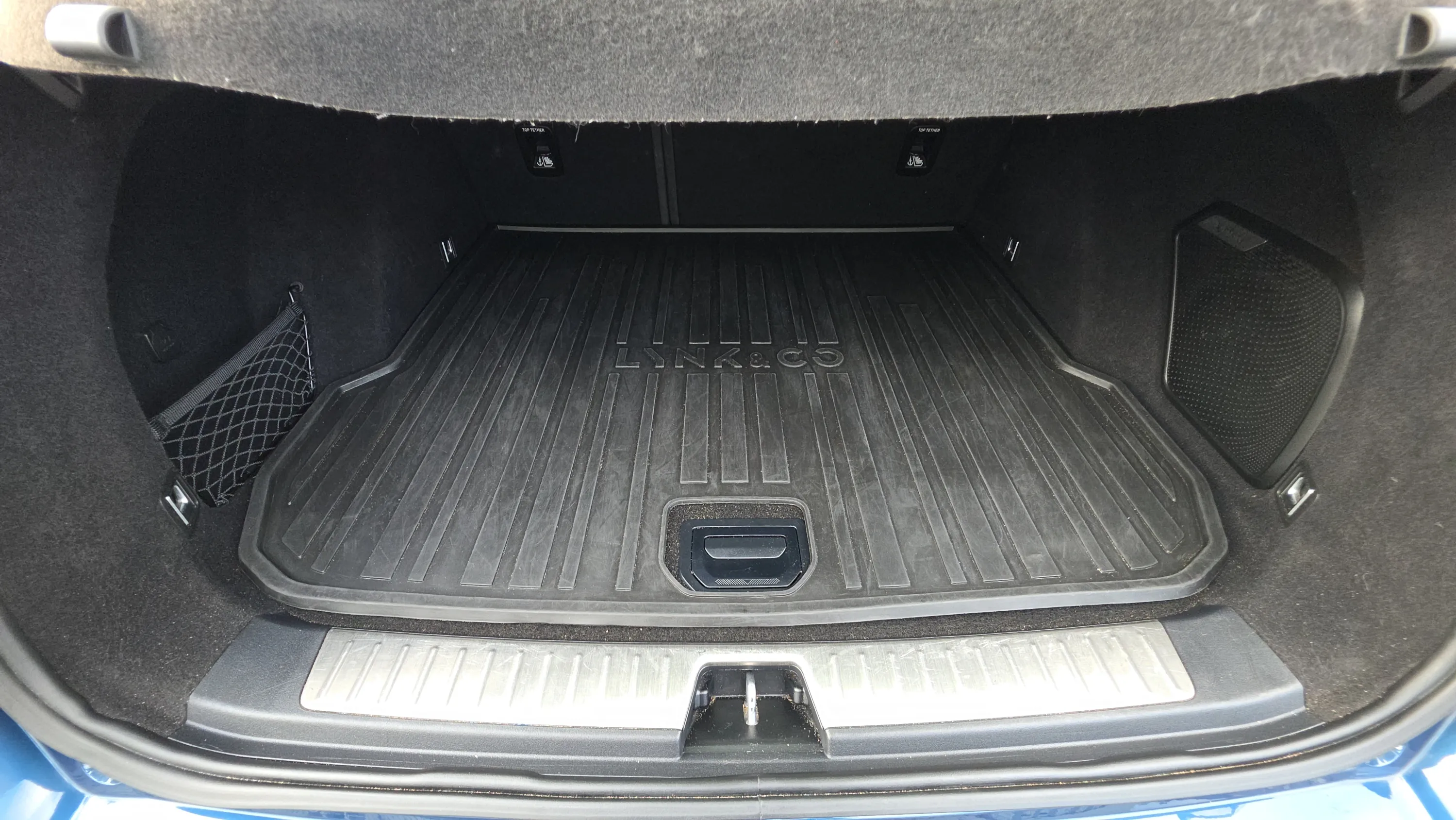Lynk & Co 01 1.5 PHEV 6. - foto 23