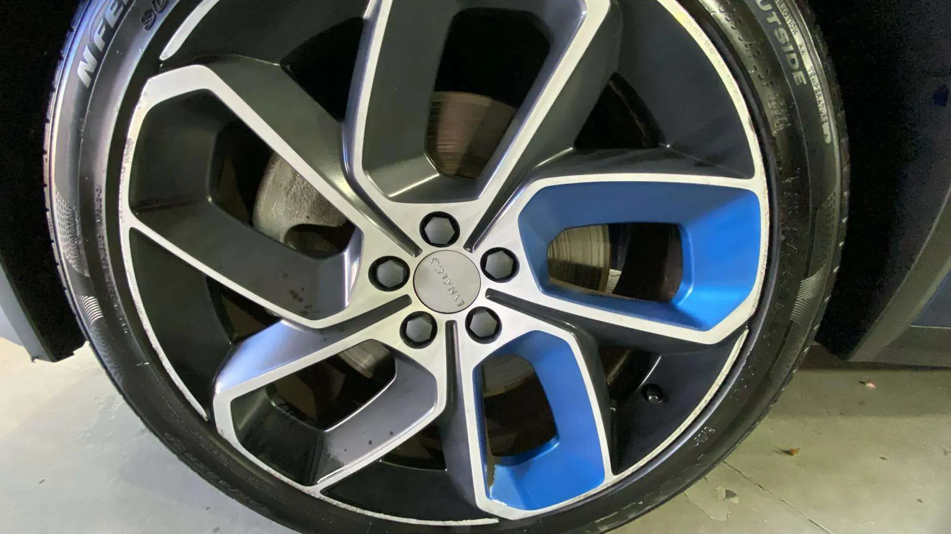 Lynk & Co 01 1.5 PHEV 6. - foto 24