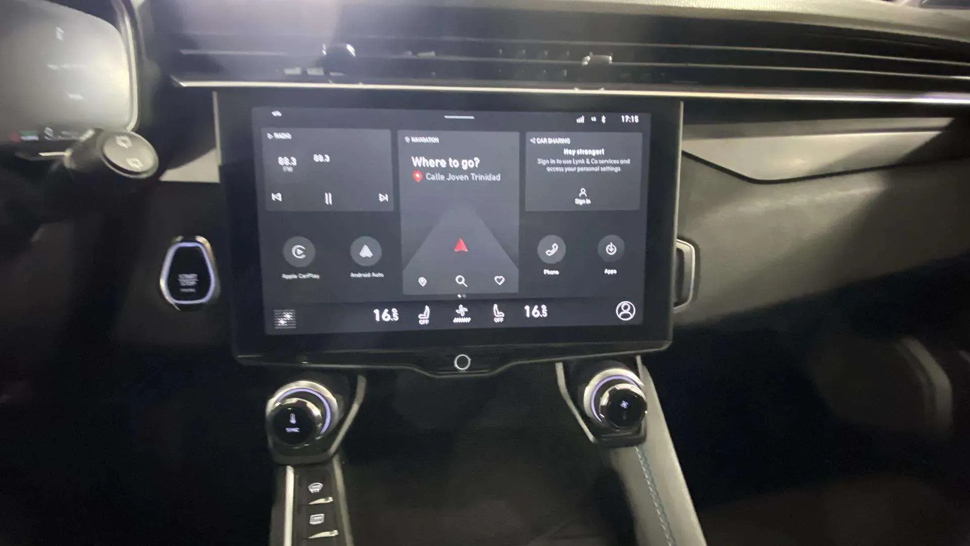Lynk & Co 01 1.5 PHEV 6. - foto 12