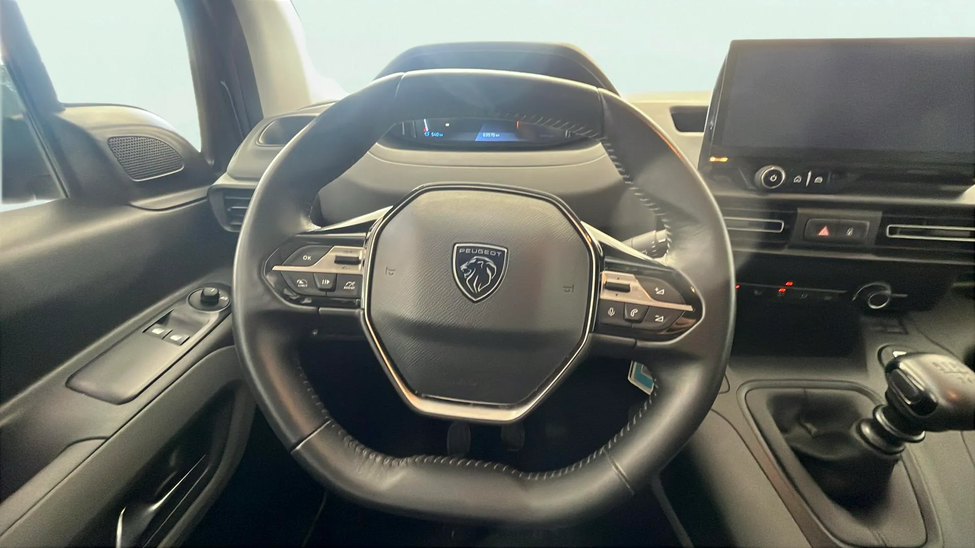 Peugeot Rifter Allure BlueHDi 100 - foto 10