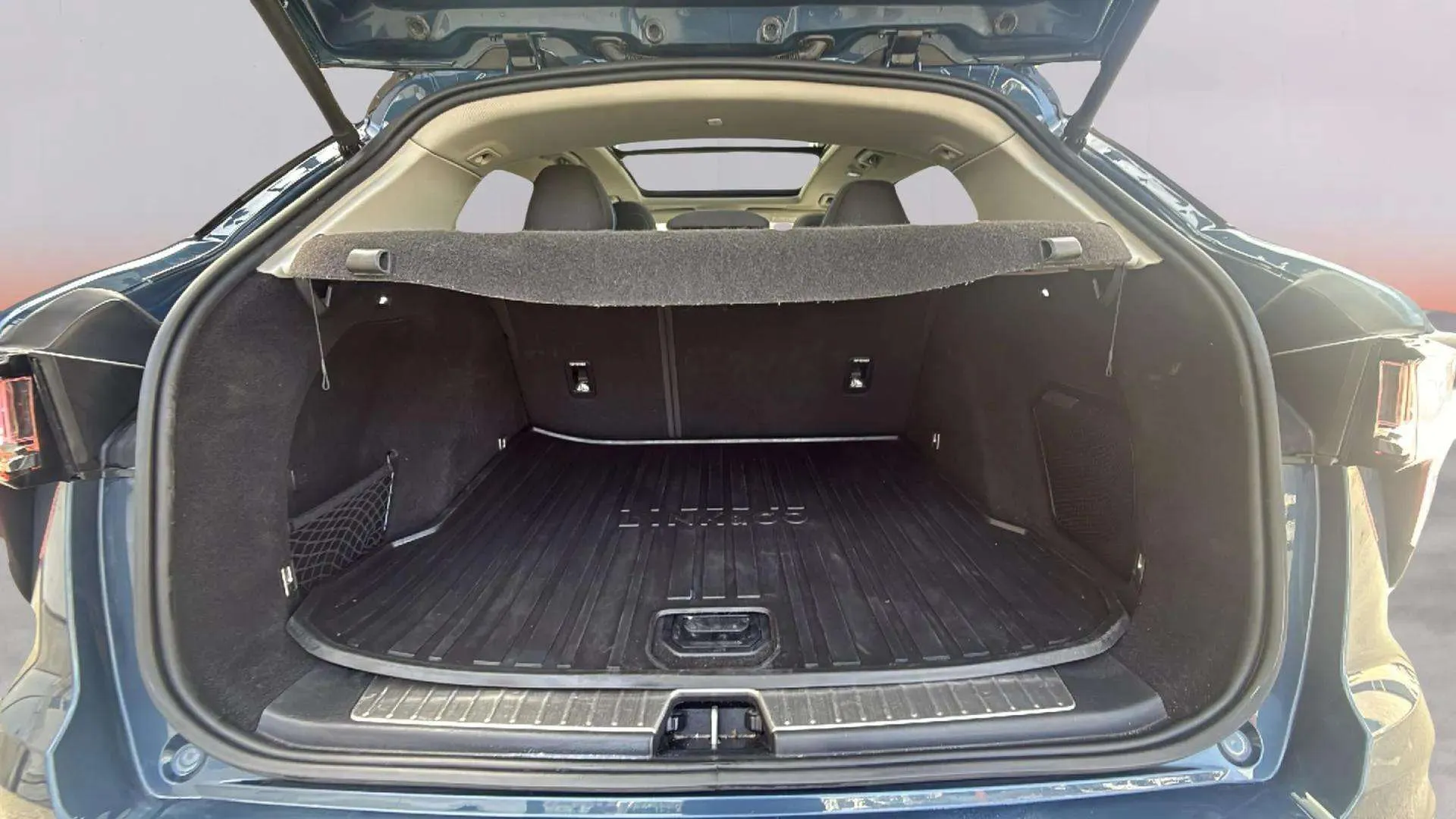 Lynk & Co 01 1.5 PHEV - foto 27