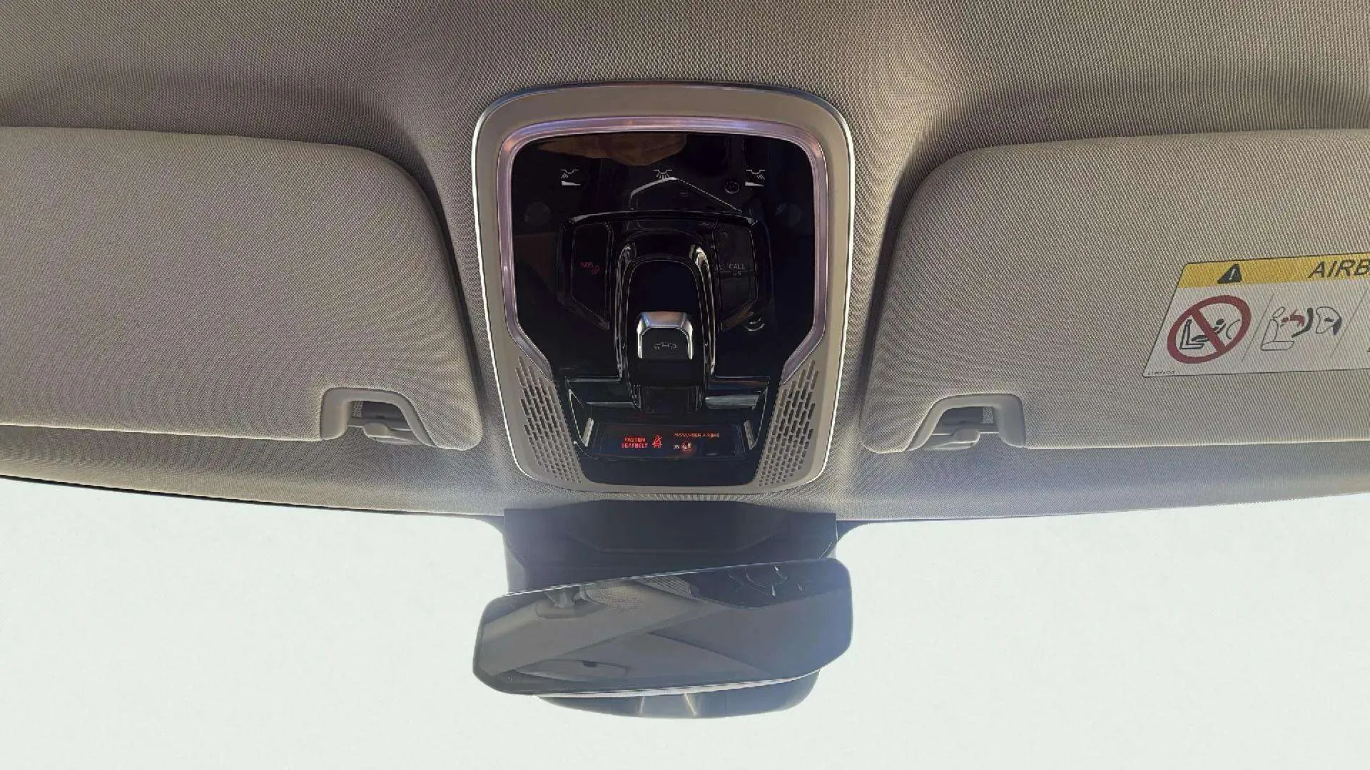 Lynk & Co 01 1.5 PHEV - foto 24